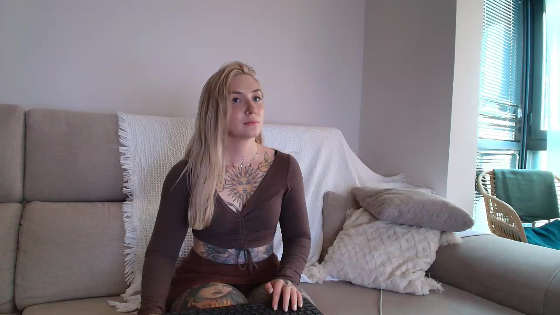 Gallery image thumbnail from Tattoo_bbgirl's myfreecams stream on, 09/14/2026, 18:03 image 10 of 20