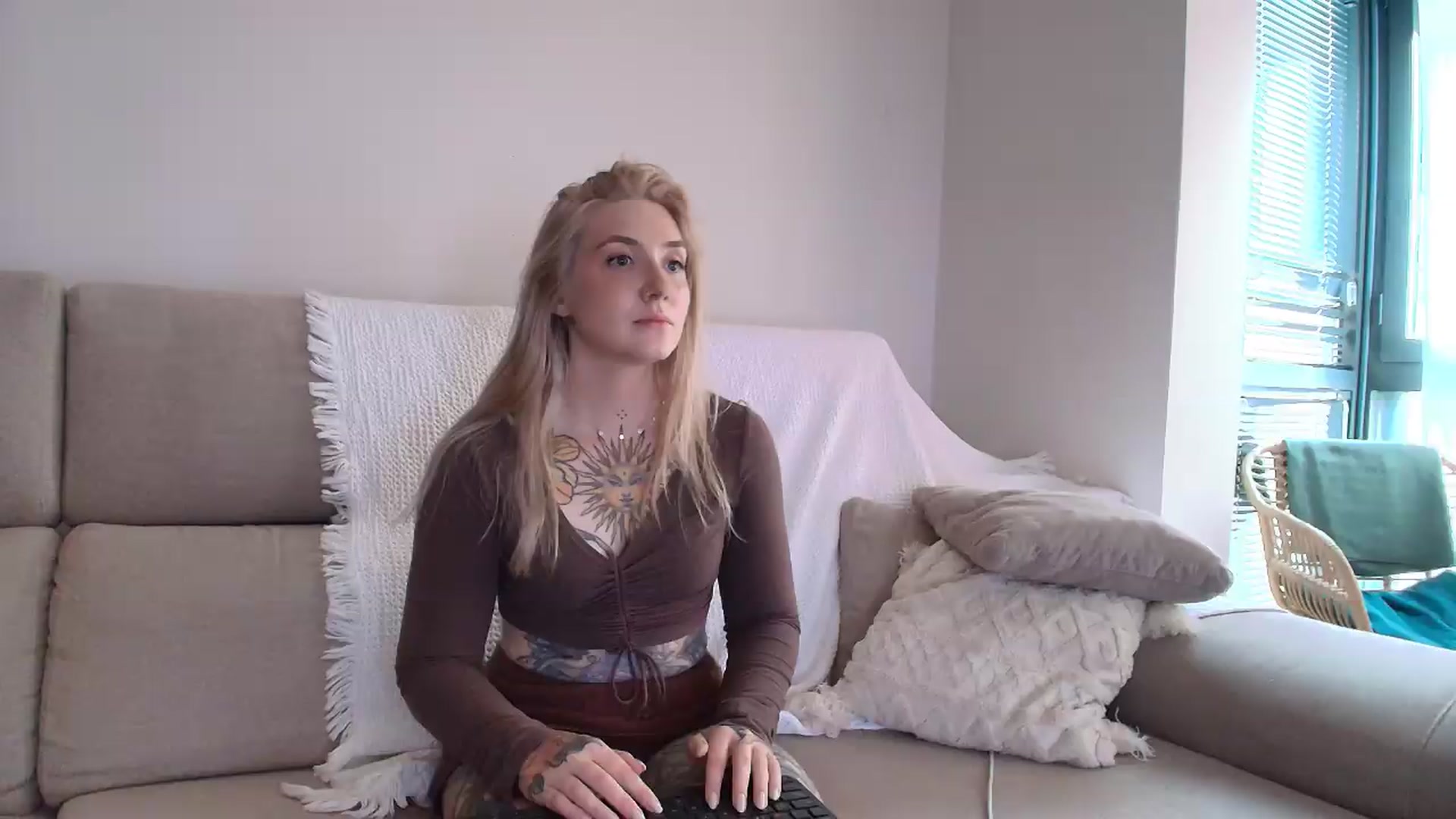 Gallery image thumbnail from Tattoo_bbgirl's myfreecams stream on, 09/14/2026, 18:03 image 12 of 20