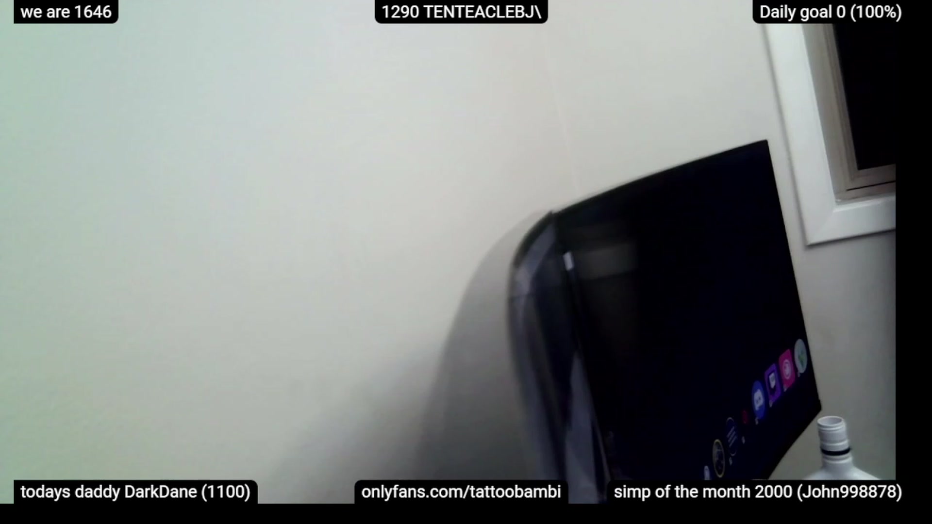 Gallery image thumbnail from Tattoobambi's myfreecams stream on, 11/25/2022, 06:03 image 11 of 20