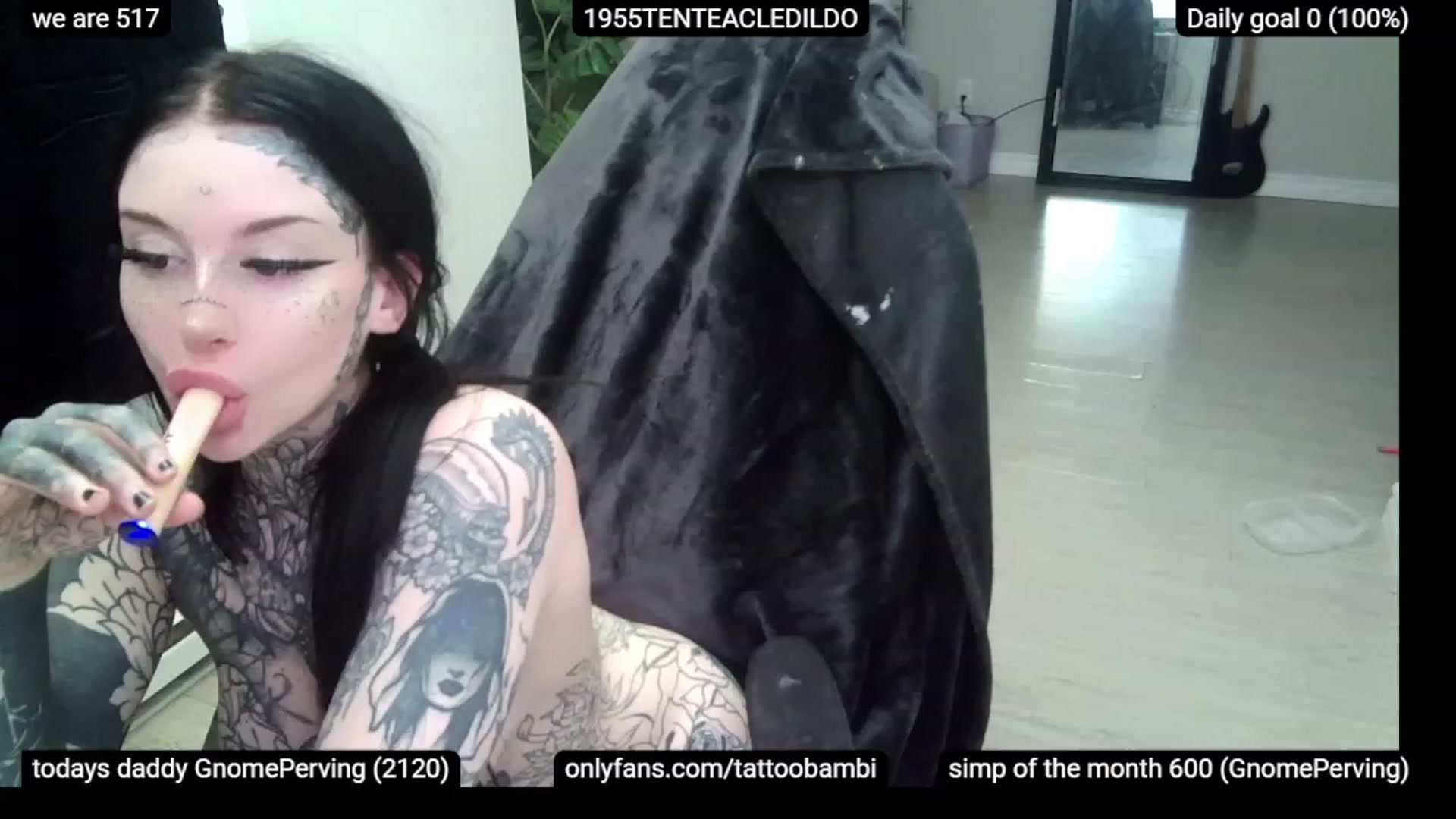 Gallery image thumbnail from Tattoobambi's myfreecams stream on, 12/04/2022, 04:24 image 3 of 20