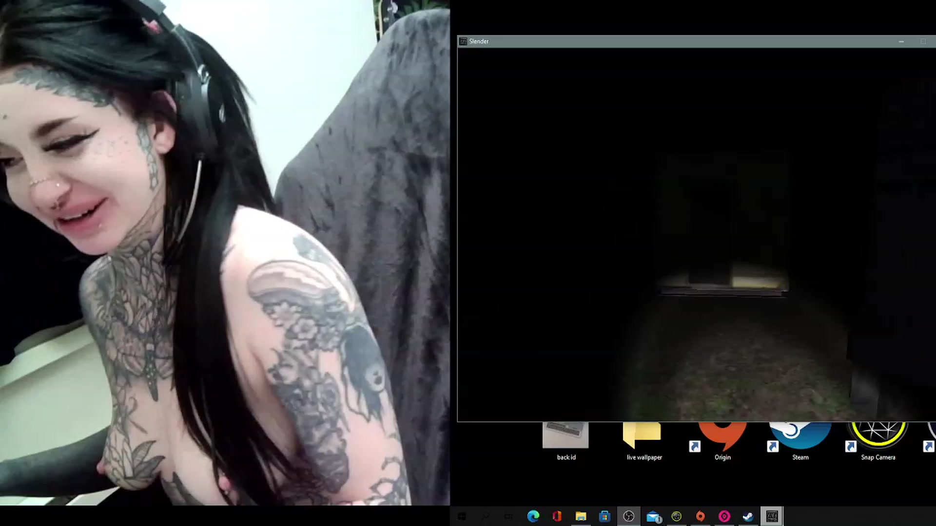 Gallery image thumbnail from Tattoobambi's myfreecams stream on, 12/18/2022, 04:48 image 13 of 20