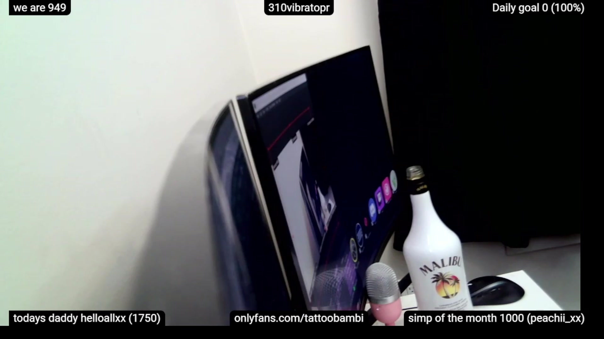 Gallery image thumbnail from Tattoobambi's myfreecams stream on, 12/21/2022, 03:40 image 16 of 20