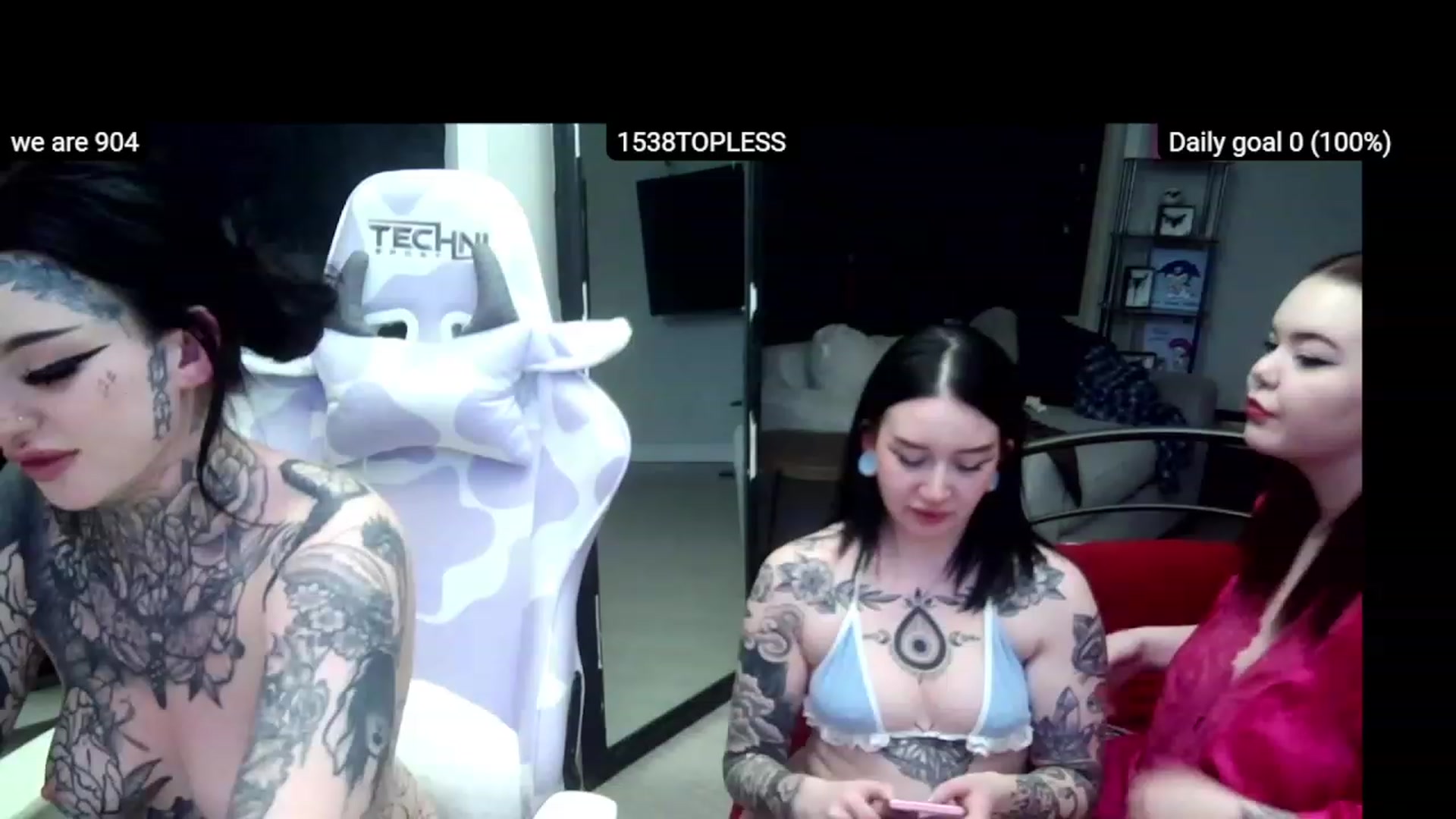 Gallery image thumbnail from Tattoobambi's myfreecams stream on, 02/12/2023, 04:39 image 14 of 20