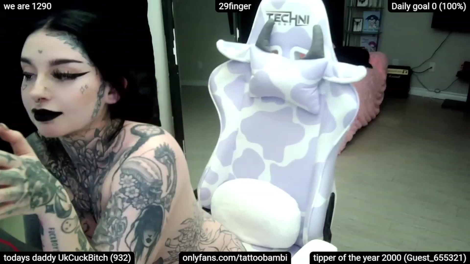 Gallery image thumbnail from Tattoobambi's myfreecams stream on, 02/24/2023, 02:43 image 1 of 20