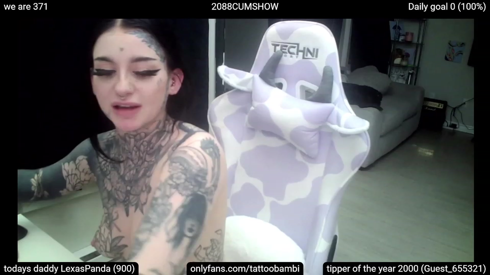 Gallery image thumbnail from Tattoobambi's myfreecams stream on, 03/05/2023, 06:01 image 6 of 20