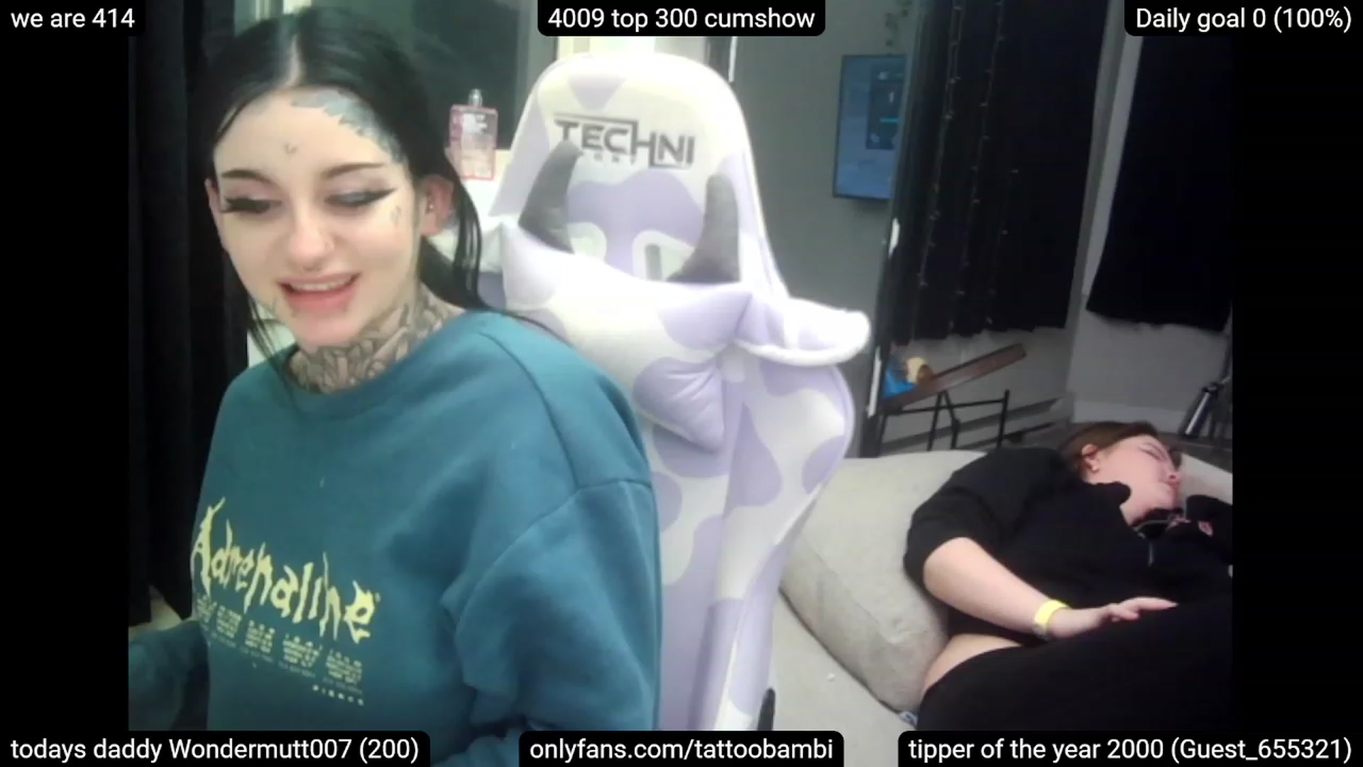 Gallery image thumbnail from Tattoobambi's myfreecams stream on, 03/19/2023, 07:29 image 18 of 20