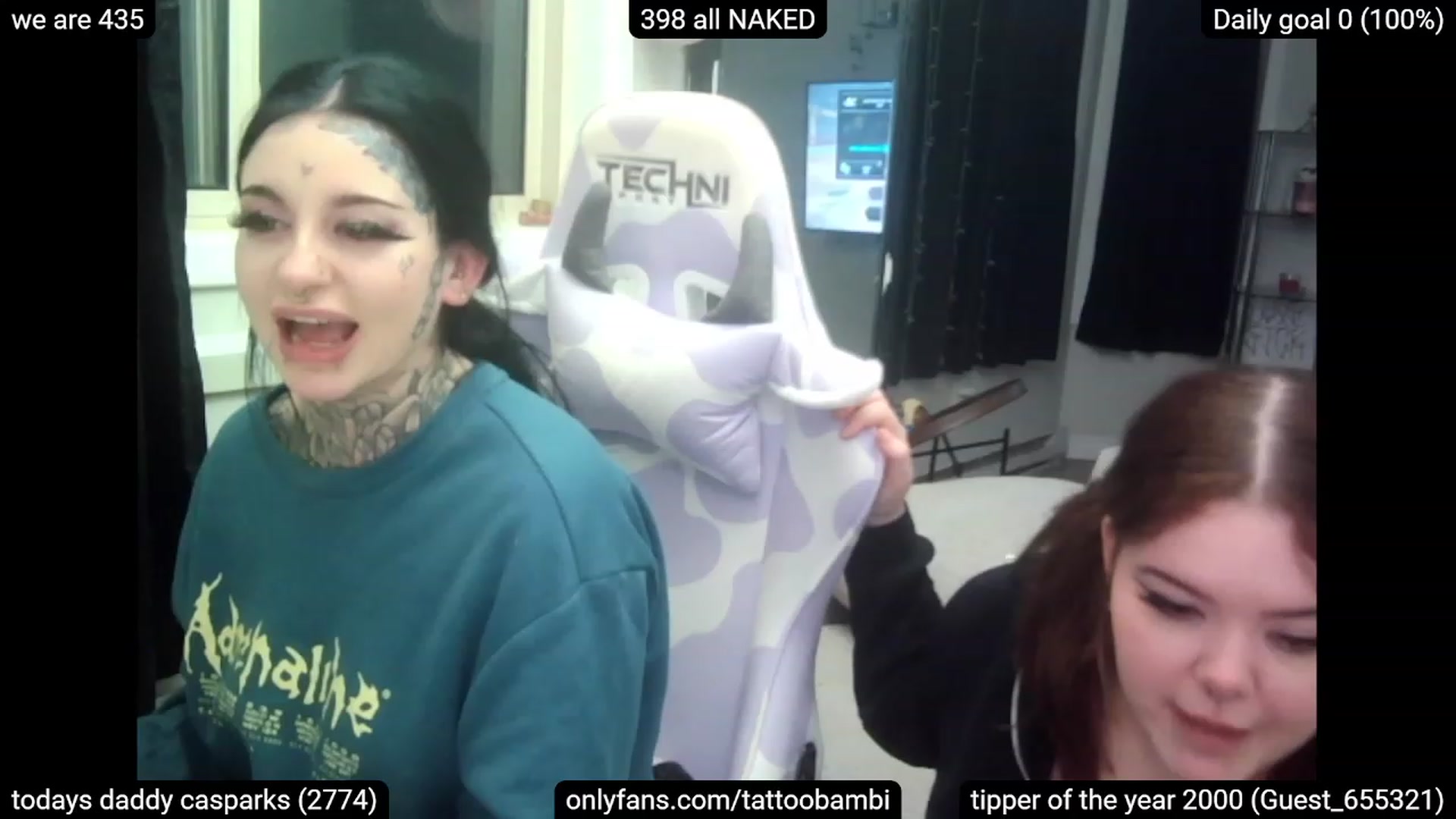 Gallery image thumbnail from Tattoobambi's myfreecams stream on, 03/19/2023, 07:29 image 10 of 20