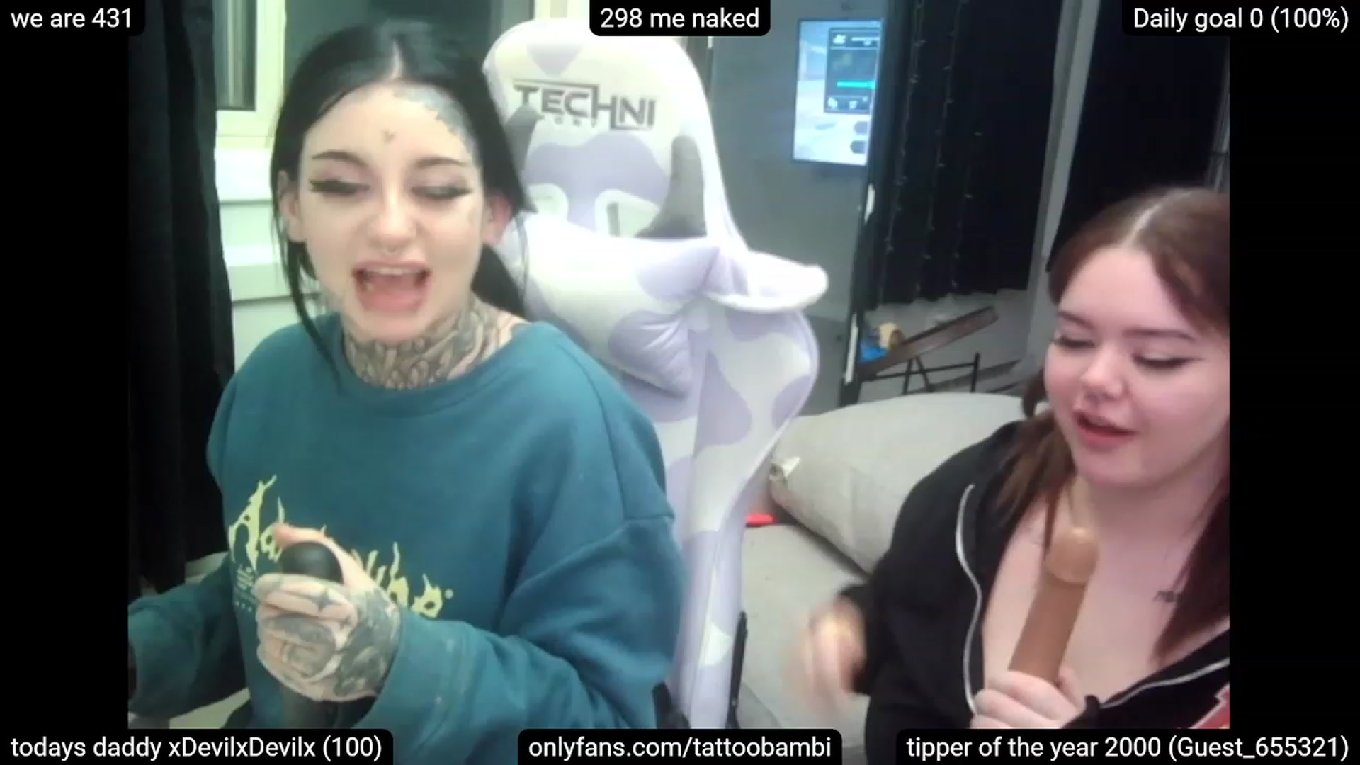 Gallery image thumbnail from Tattoobambi's myfreecams stream on, 03/19/2023, 07:29 image 12 of 20