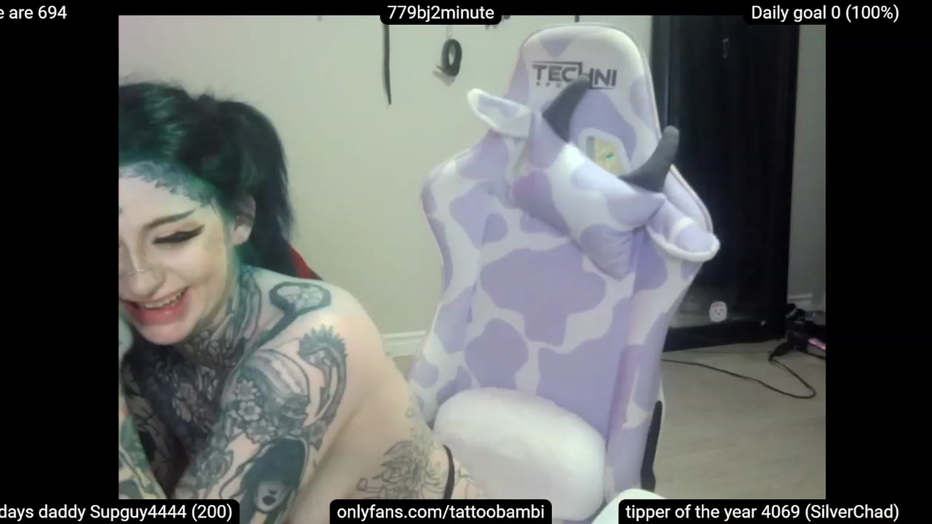 Gallery image thumbnail from Tattoobambi's myfreecams stream on, 04/27/2023, 09:04 image 8 of 20