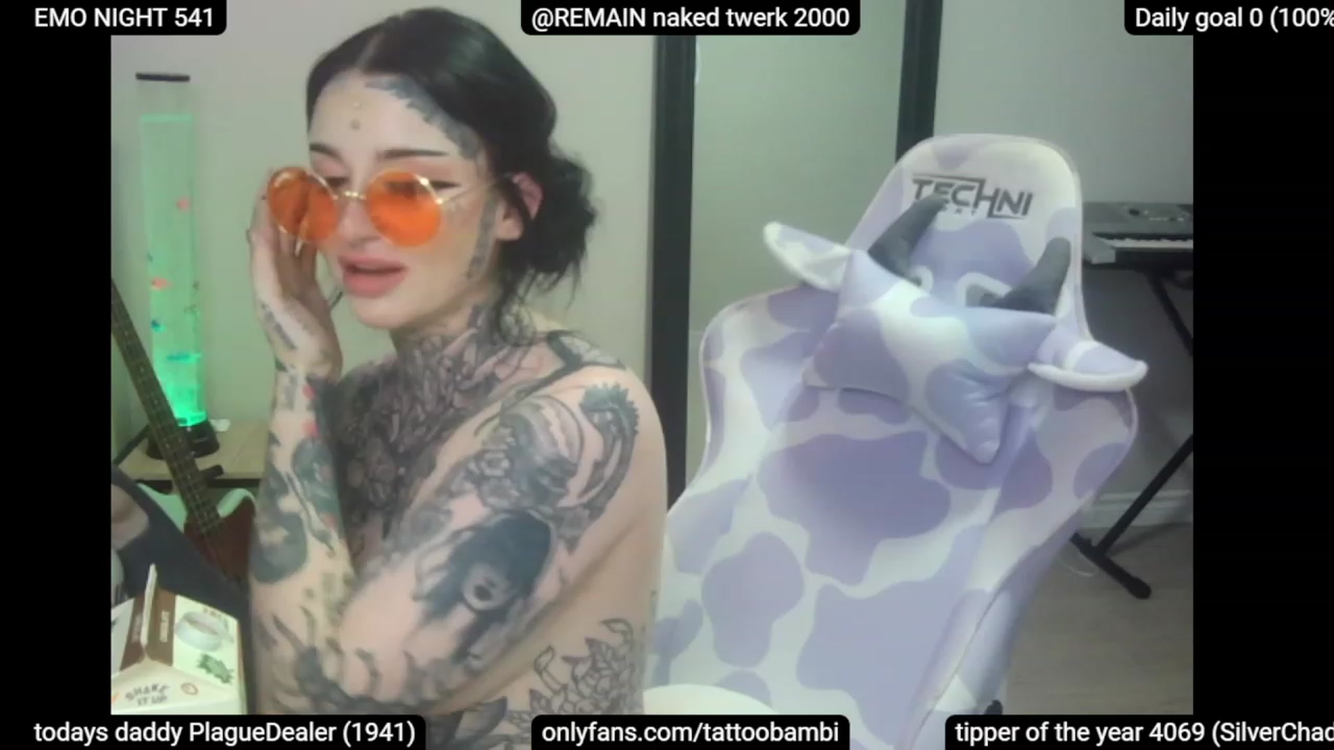 Gallery image thumbnail from Tattoobambi's myfreecams stream on, 06/02/2023, 07:06 image 5 of 20