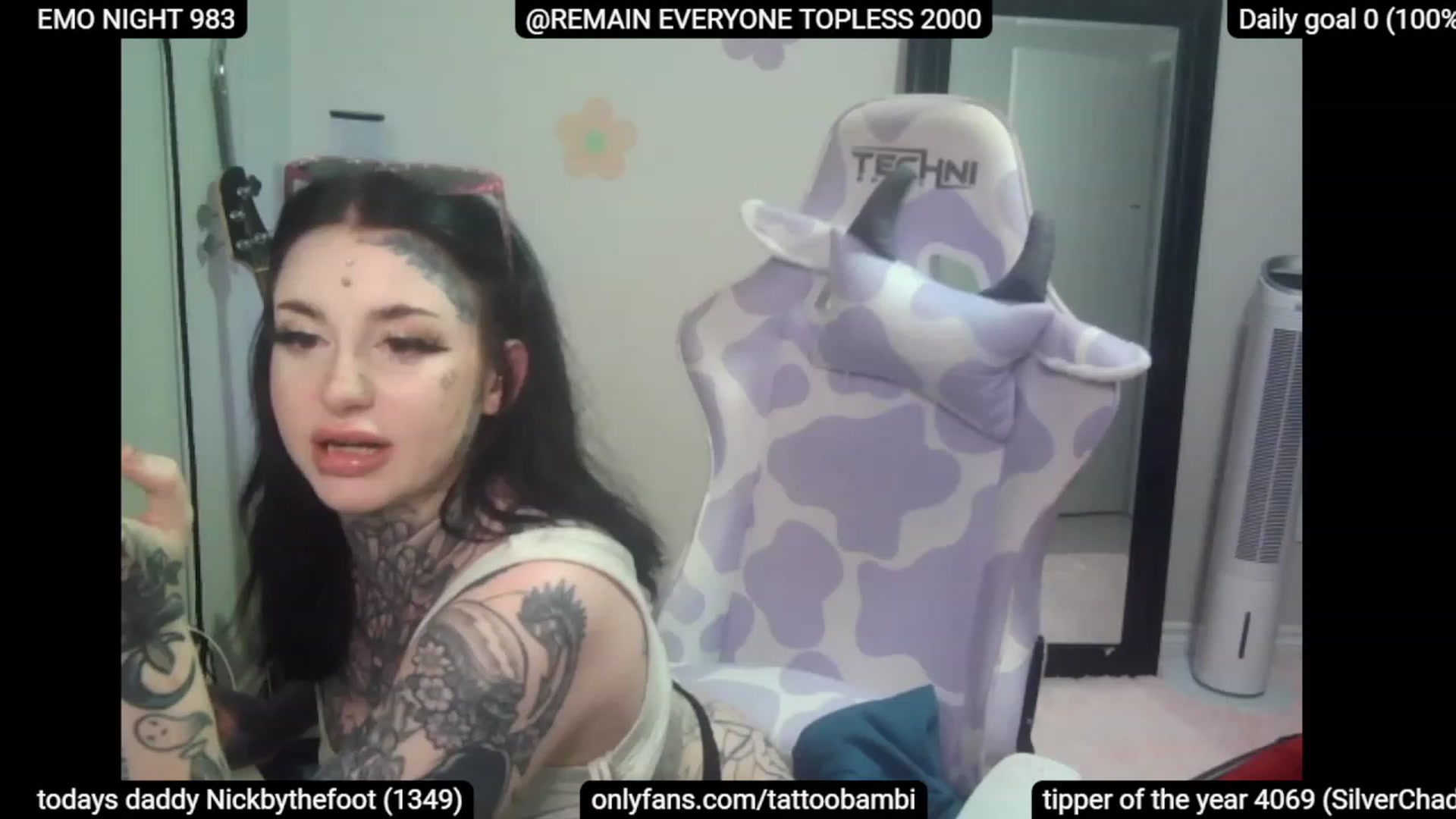 Gallery image thumbnail from Tattoobambi's myfreecams stream on, 06/06/2023, 05:06 image 8 of 20