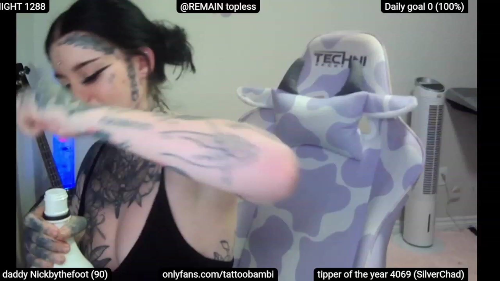 Gallery image thumbnail from Tattoobambi's myfreecams stream on, 06/14/2023, 23:26 image 2 of 20