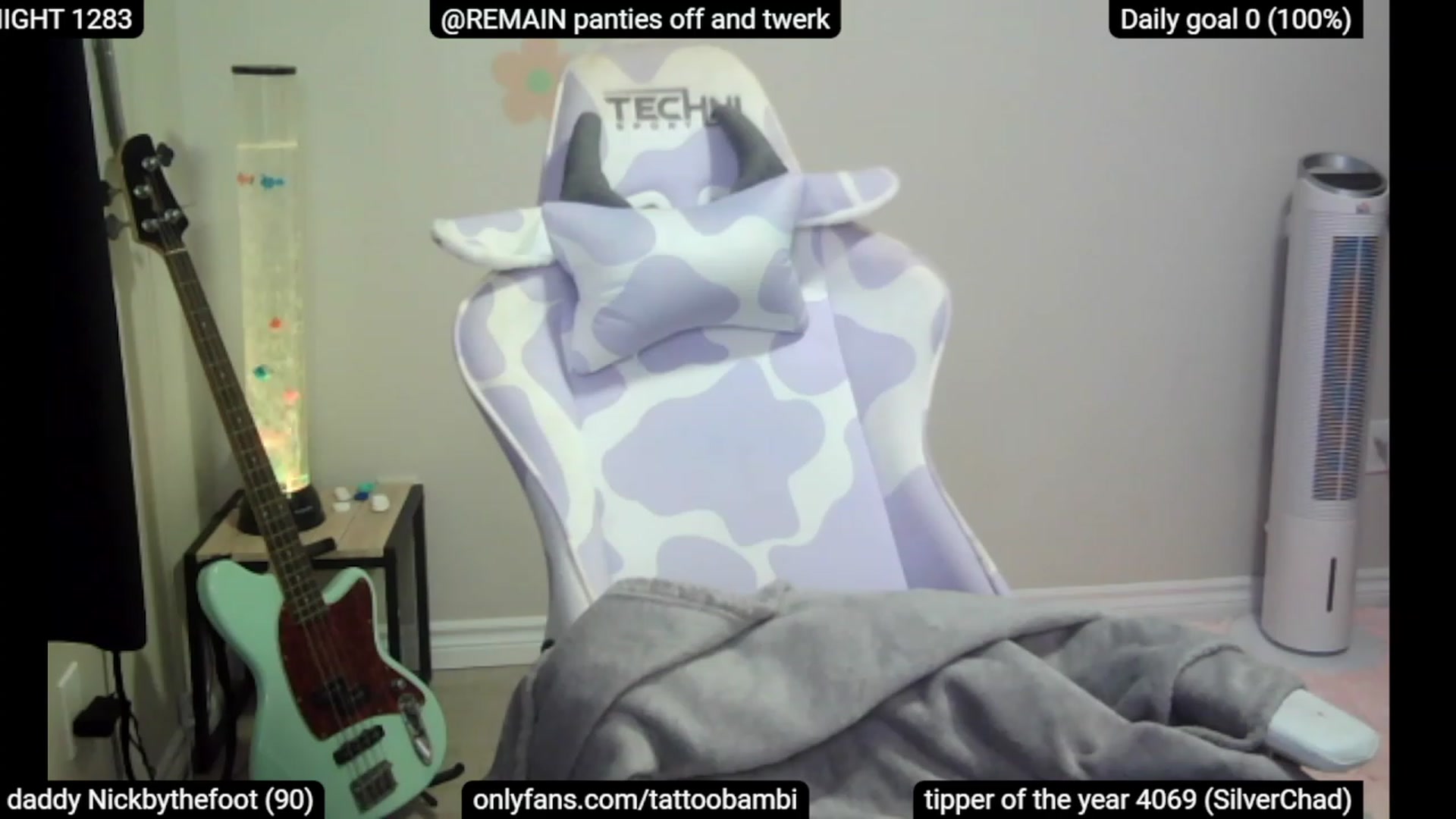 Gallery image thumbnail from Tattoobambi's myfreecams stream on, 06/15/2023, 24:50 image 5 of 20