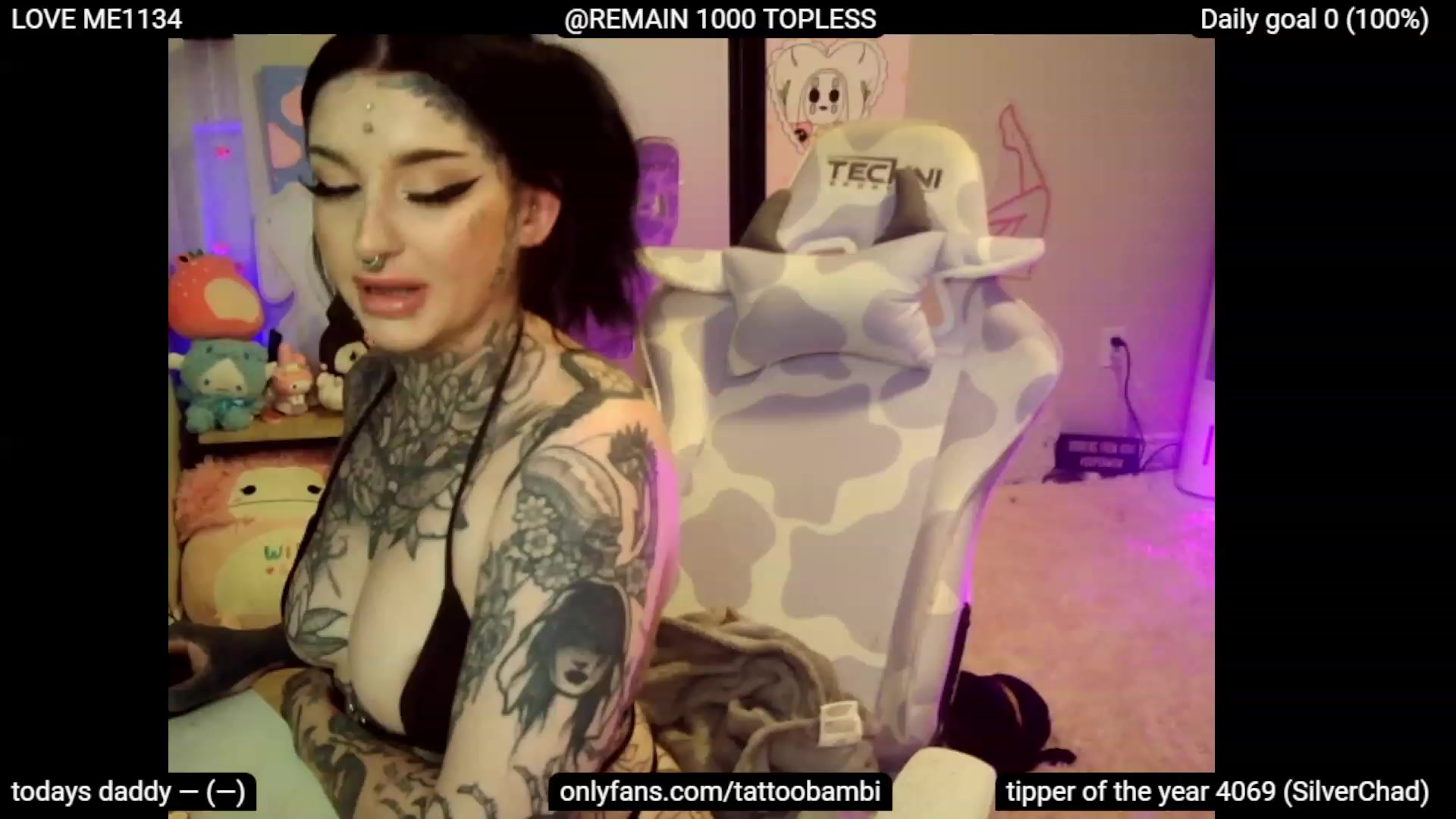 Gallery image thumbnail from Tattoobambi's myfreecams stream on, 07/04/2023, 01:34 image 10 of 20