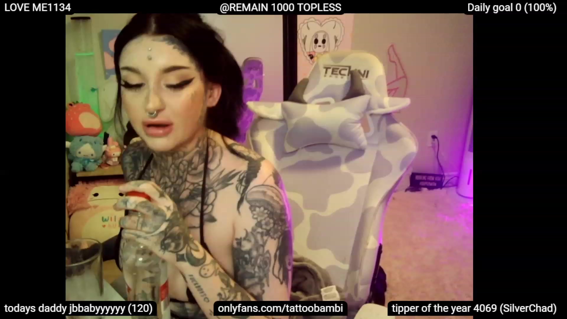 Gallery image thumbnail from Tattoobambi's myfreecams stream on, 07/04/2023, 01:34 image 17 of 20