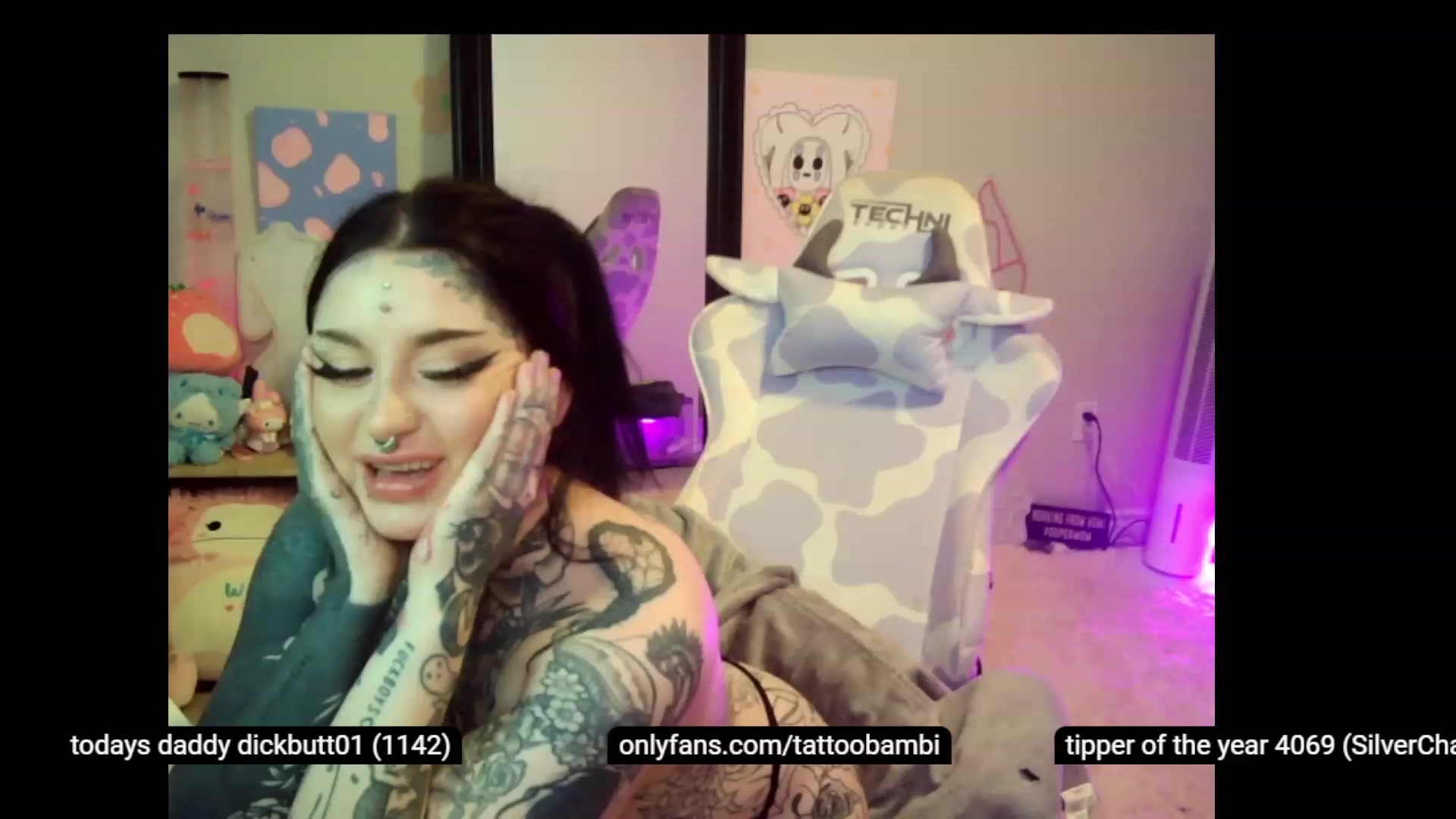 Gallery image thumbnail from Tattoobambi's myfreecams stream on, 07/04/2023, 06:29 image 1 of 20
