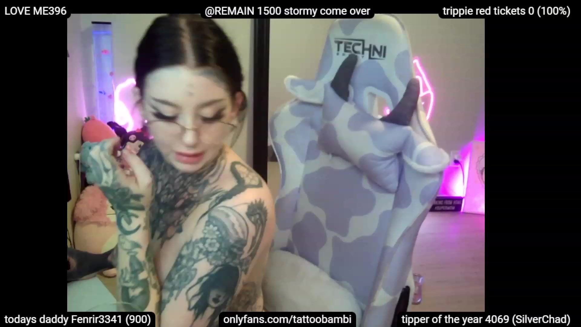 Gallery image thumbnail from Tattoobambi's myfreecams stream on, 07/12/2023, 01:27 image 18 of 20