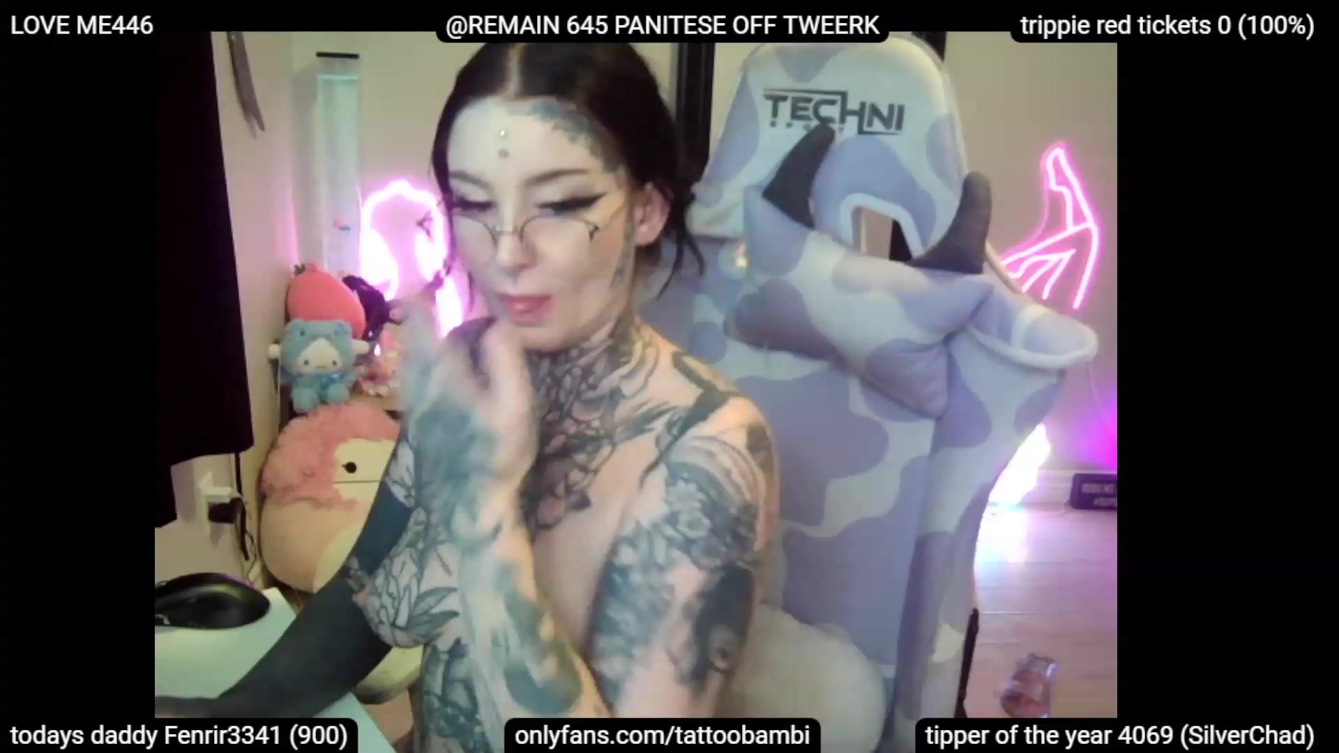 Gallery image thumbnail from Tattoobambi's myfreecams stream on, 07/12/2023, 01:27 image 12 of 20
