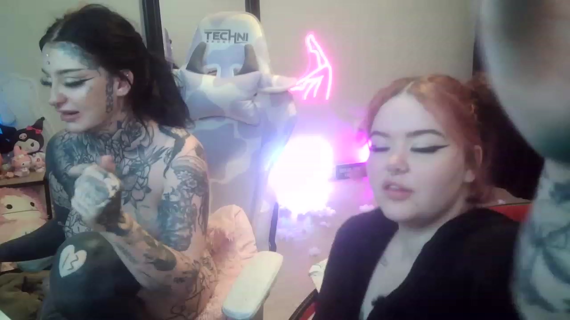 Gallery image thumbnail from Tattoobambi's myfreecams stream on, 07/15/2023, 07:24 image 7 of 20