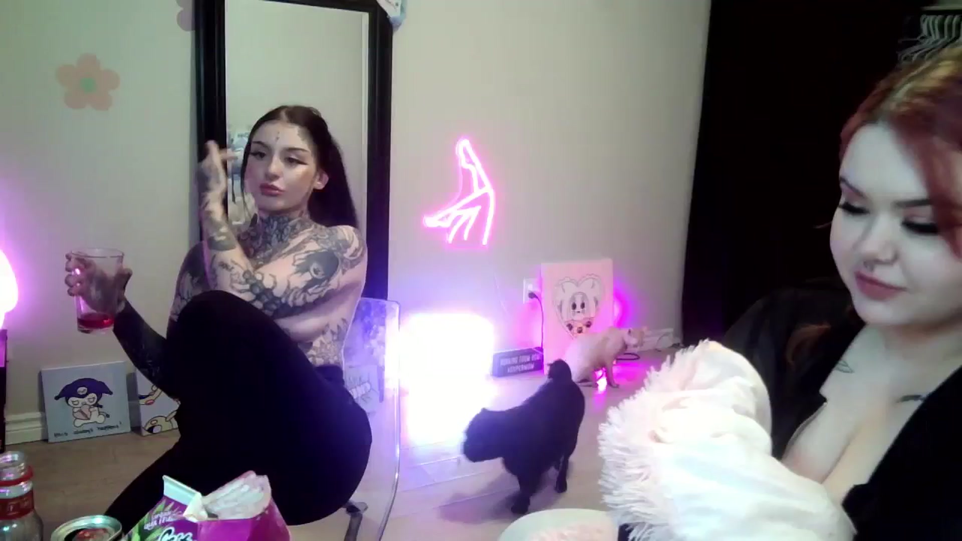 Gallery image thumbnail from Tattoobambi's myfreecams stream on, 07/22/2023, 06:48 image 5 of 20