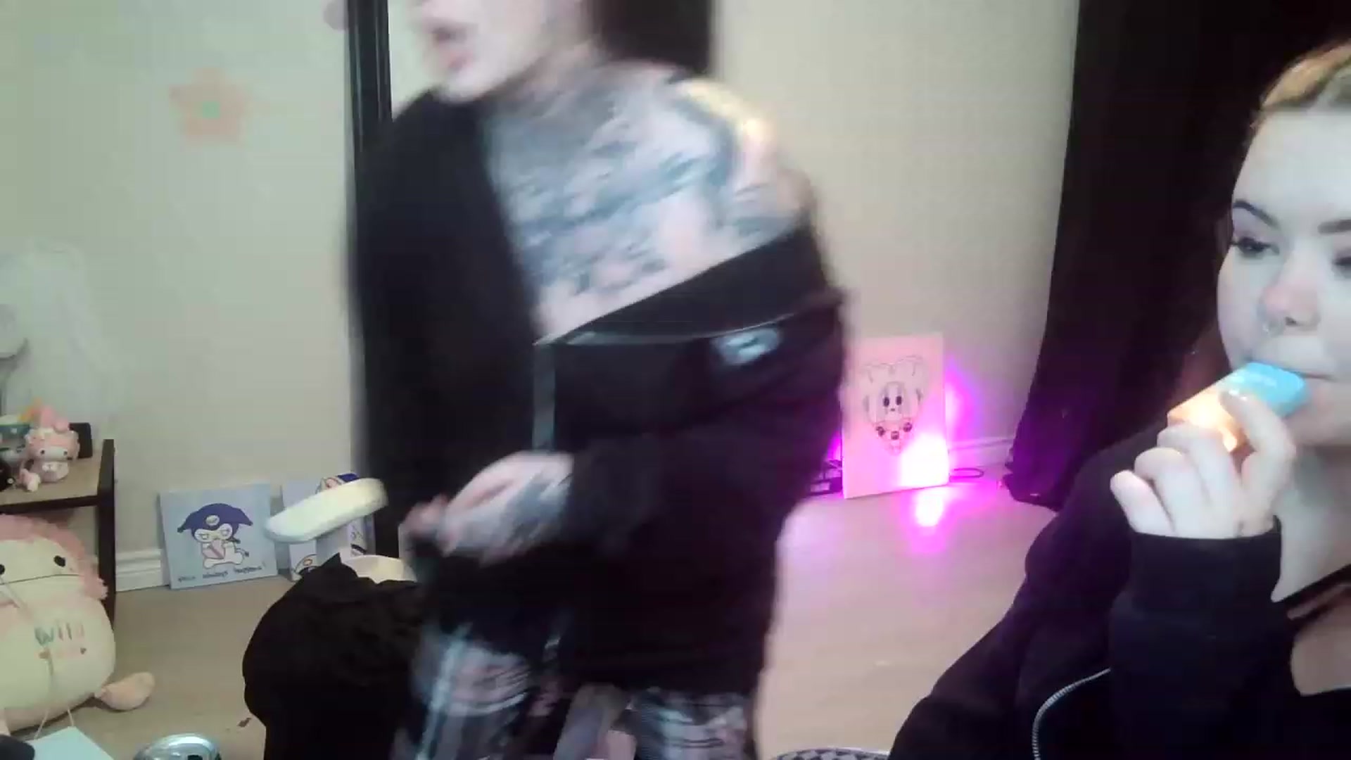 Gallery image thumbnail from Tattoobambi's myfreecams stream on, 07/24/2023, 06:44 image 1 of 20