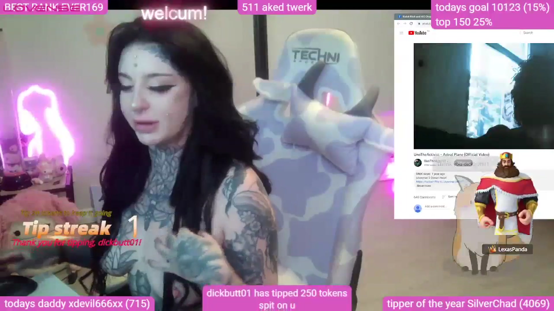Gallery image thumbnail from Tattoobambi's myfreecams stream on, 08/01/2023, 24:55 image 13 of 20