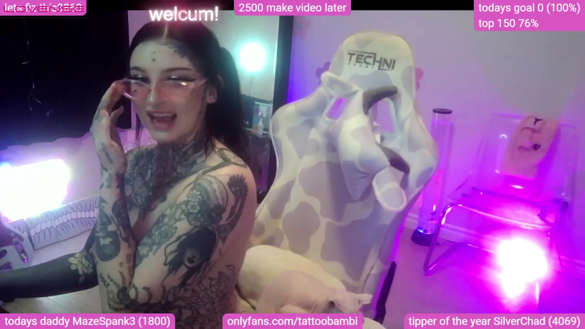 Gallery image thumbnail from Tattoobambi's myfreecams stream on, 08/08/2023, 06:25 image 9 of 20