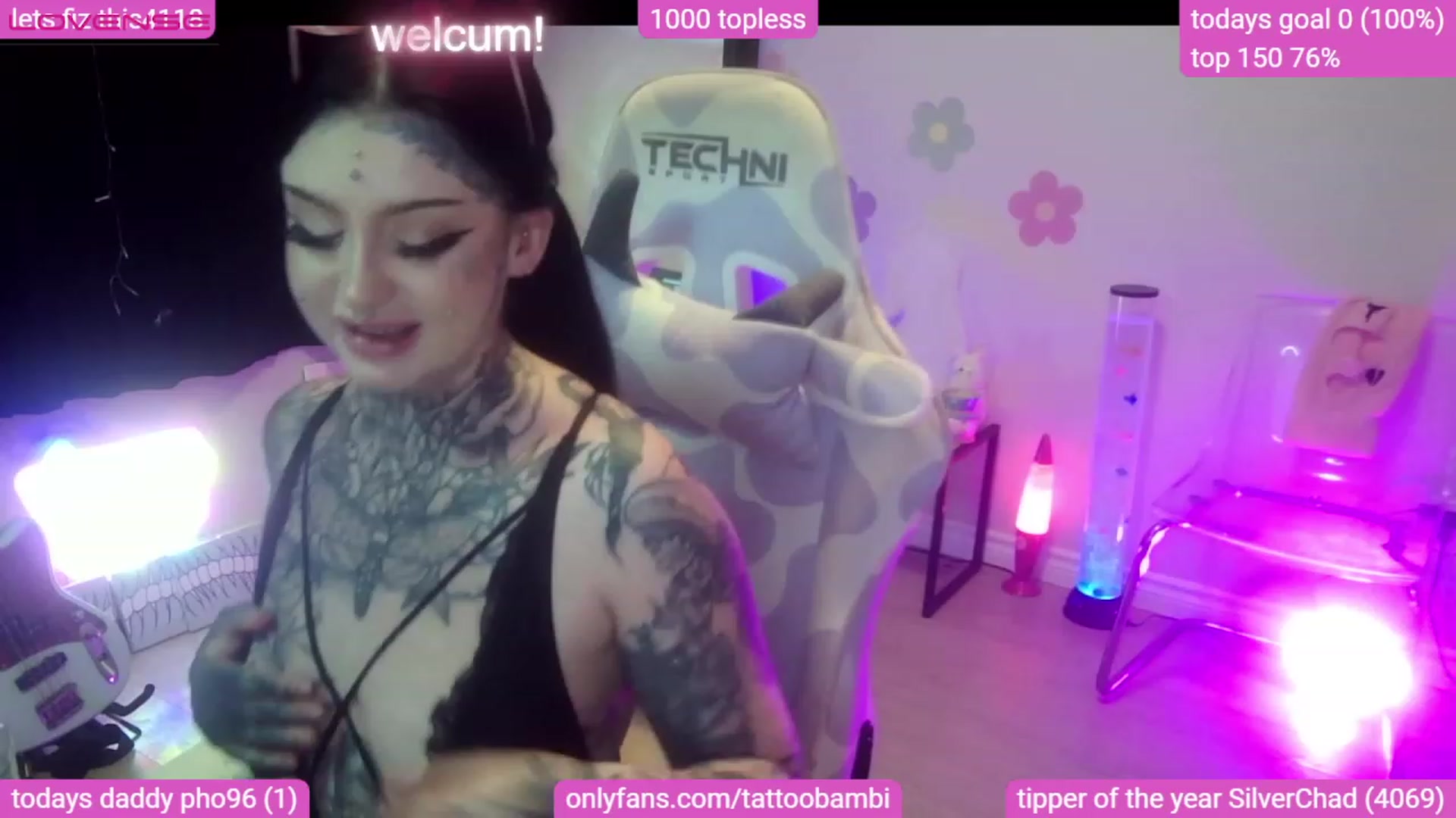 Gallery image thumbnail from Tattoobambi's myfreecams stream on, 08/09/2023, 24:46 image 8 of 20
