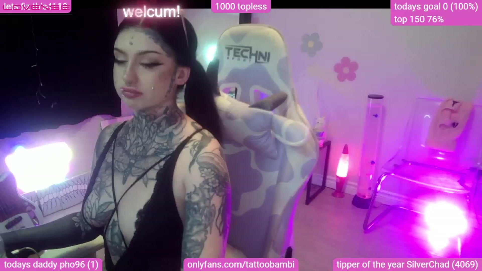 Gallery image thumbnail from Tattoobambi's myfreecams stream on, 08/09/2023, 24:46 image 4 of 20