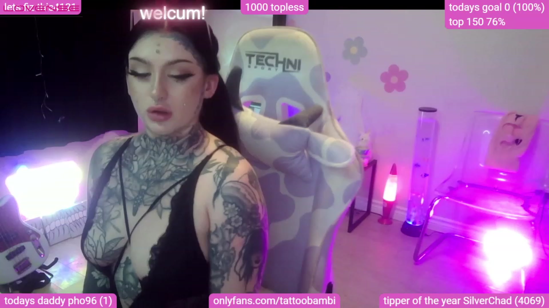 Gallery image thumbnail from Tattoobambi's myfreecams stream on, 08/09/2023, 24:46 image 10 of 20