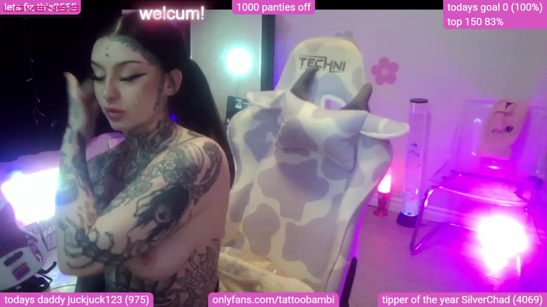 Gallery image thumbnail from Tattoobambi's myfreecams stream on, 08/09/2023, 04:35 image 13 of 20