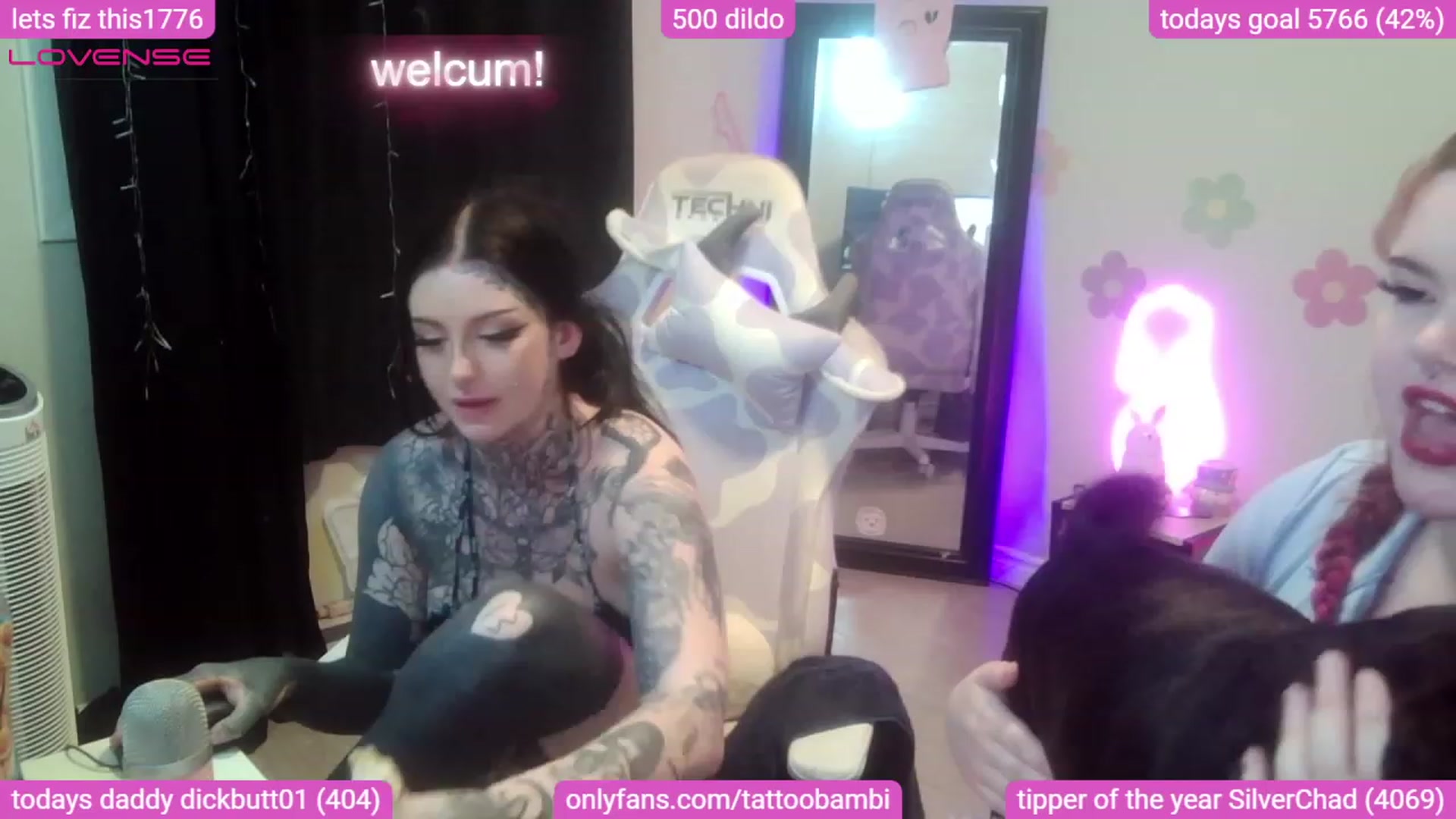 Gallery image thumbnail from Tattoobambi's myfreecams stream on, 08/12/2023, 07:48 image 6 of 20
