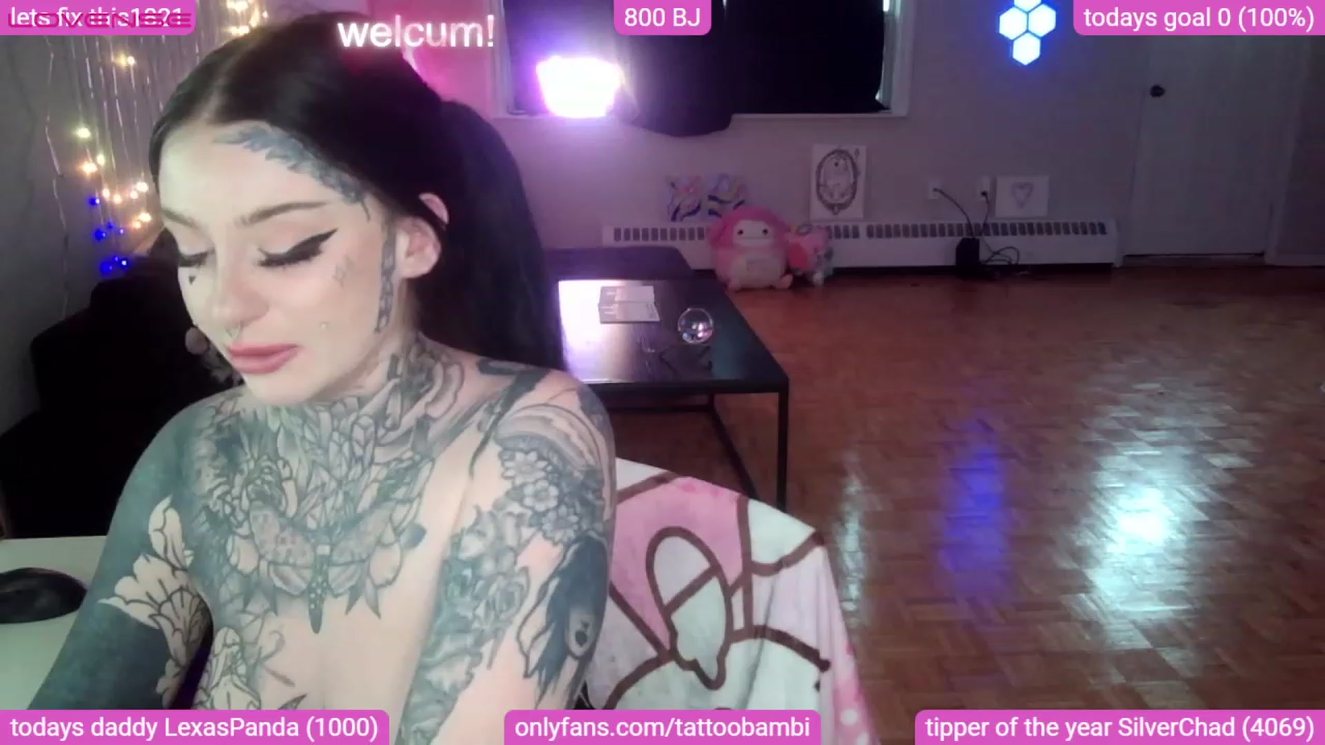 Gallery image thumbnail from Tattoobambi's myfreecams stream on, 08/22/2023, 24:01 image 9 of 20