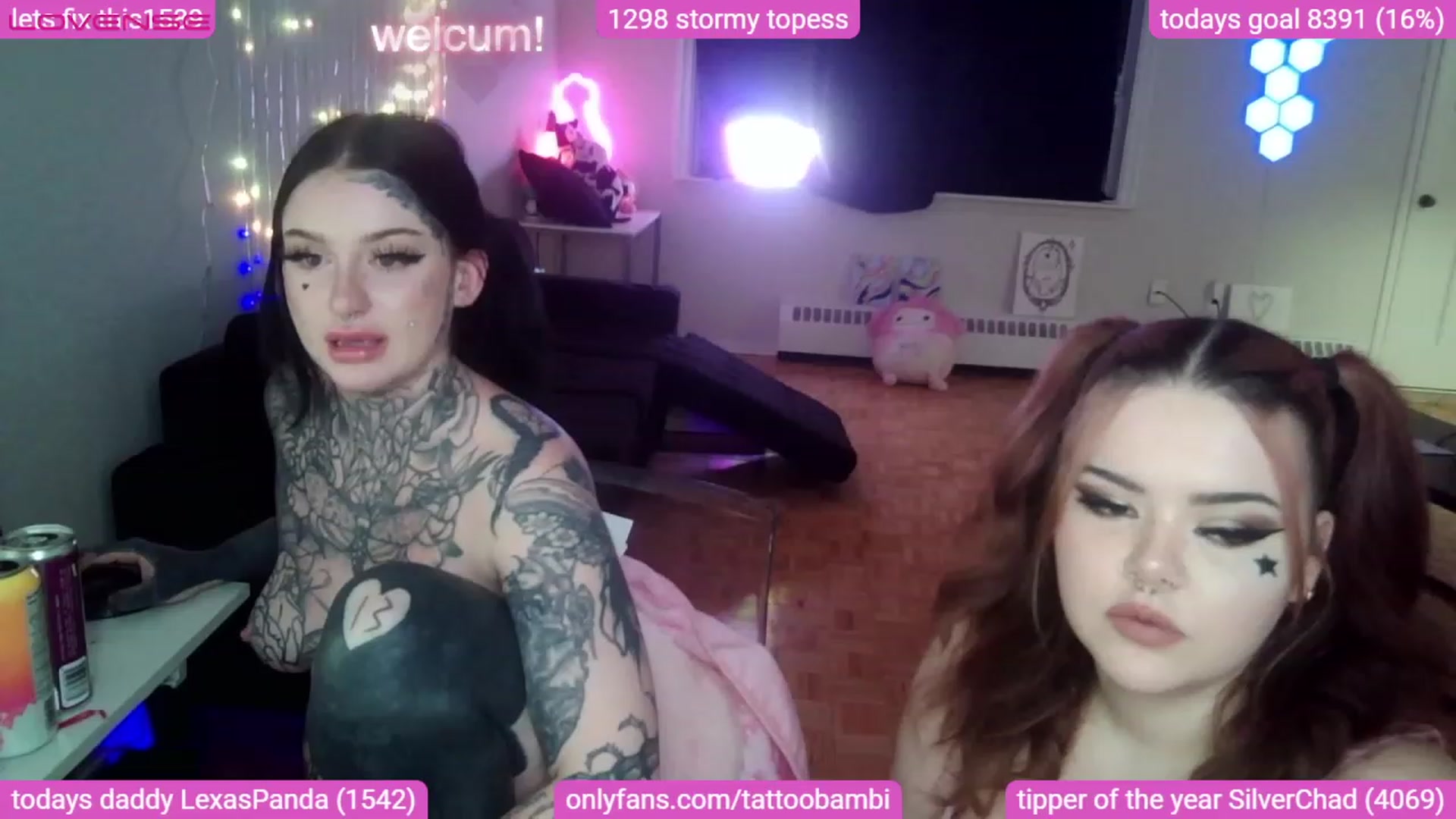 Gallery image thumbnail from Tattoobambi's myfreecams stream on, 08/22/2023, 04:29 image 4 of 20