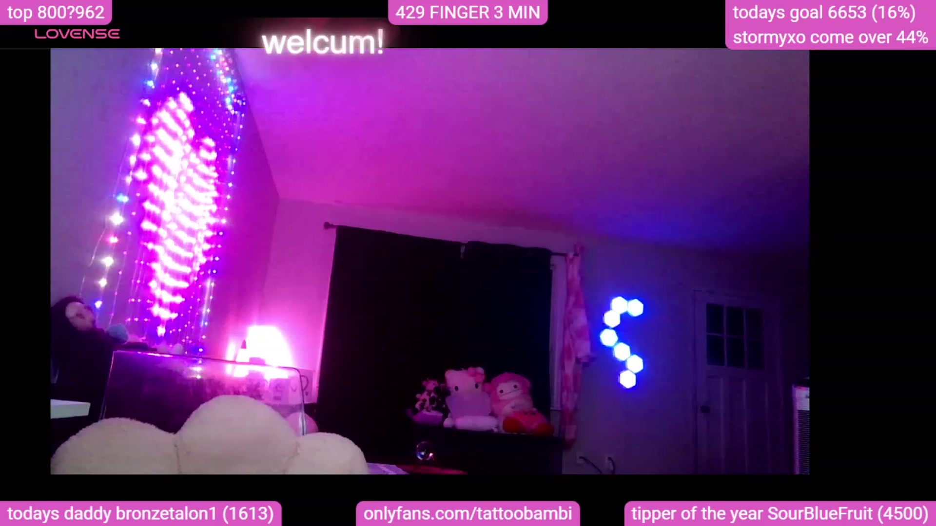 Gallery image thumbnail from Tattoobambi's myfreecams stream on, 10/08/2023, 24:59 image 17 of 20