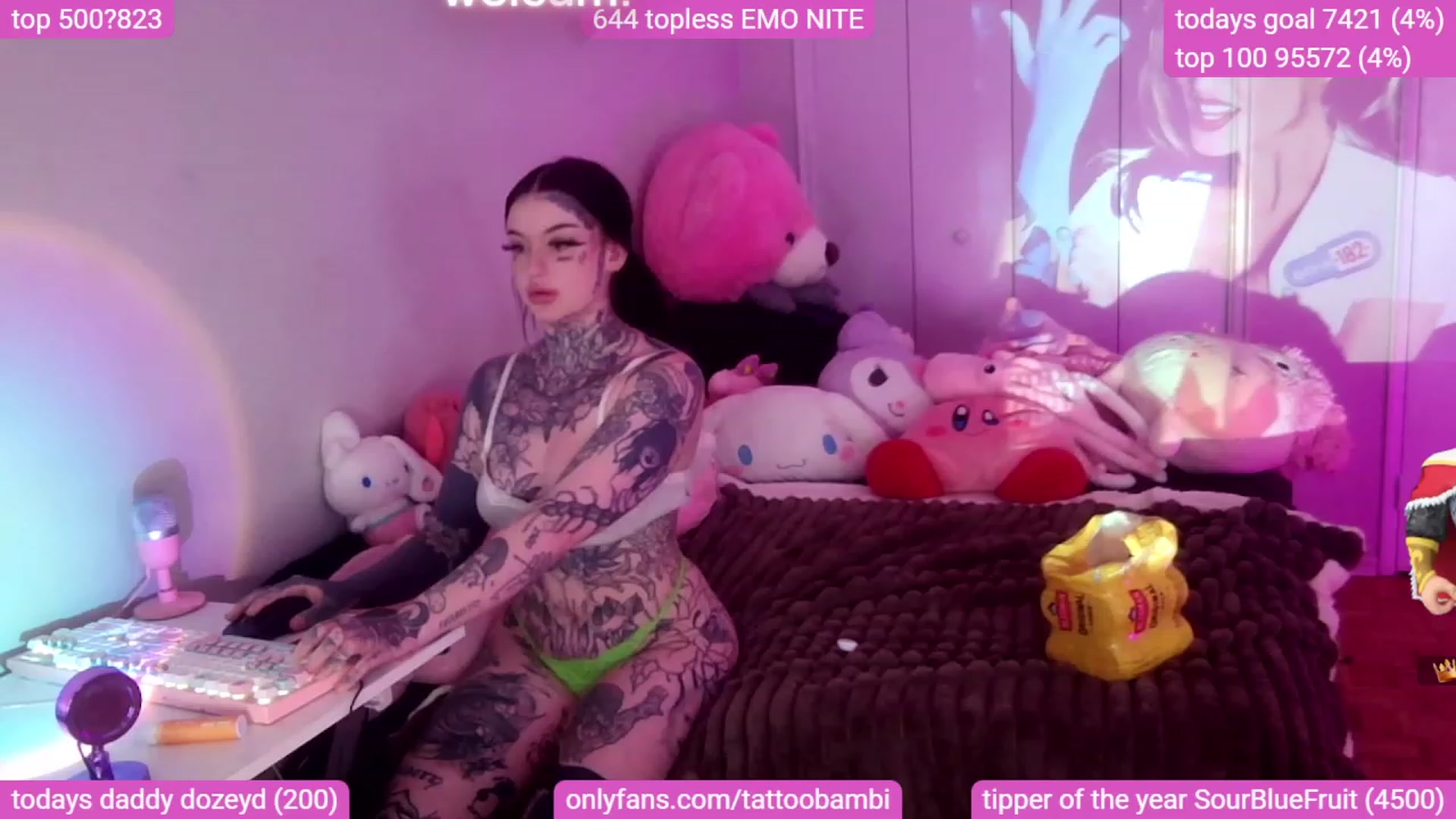 Gallery image thumbnail from Tattoobambi's myfreecams stream on, 11/09/2023, 01:28 image 9 of 20
