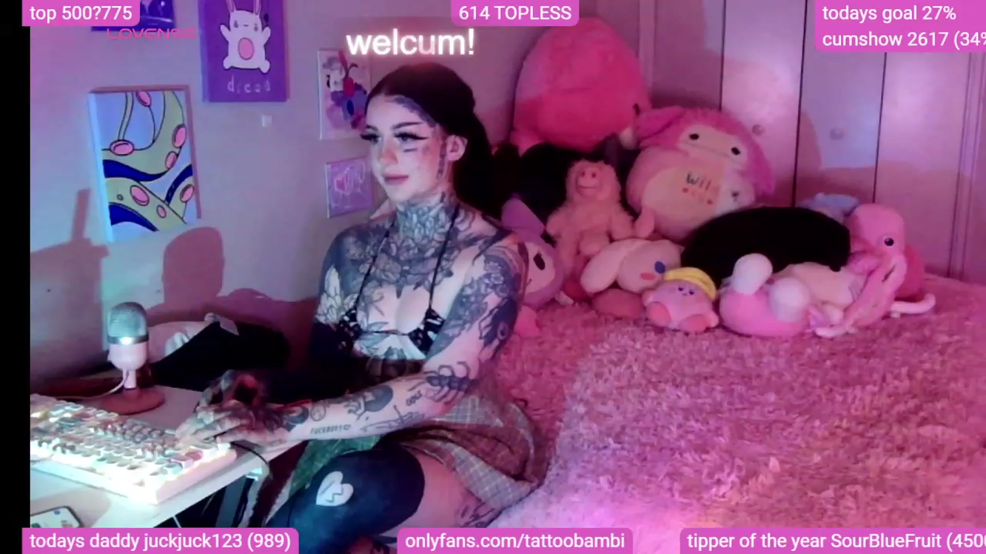Gallery image thumbnail from Tattoobambi's myfreecams stream on, 11/24/2023, 03:46 image 3 of 20
