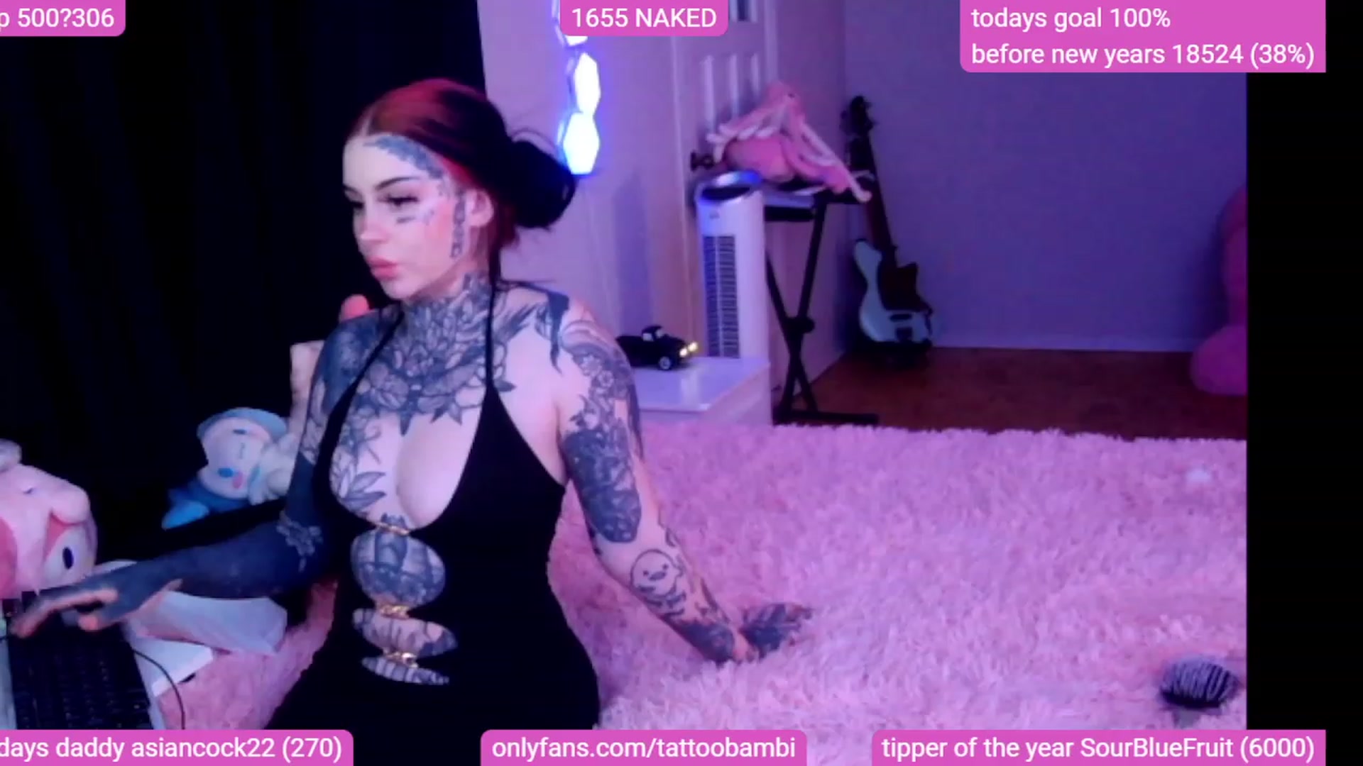 Gallery image thumbnail from Tattoobambi's myfreecams stream on, 12/15/2023, 04:37 image 7 of 20