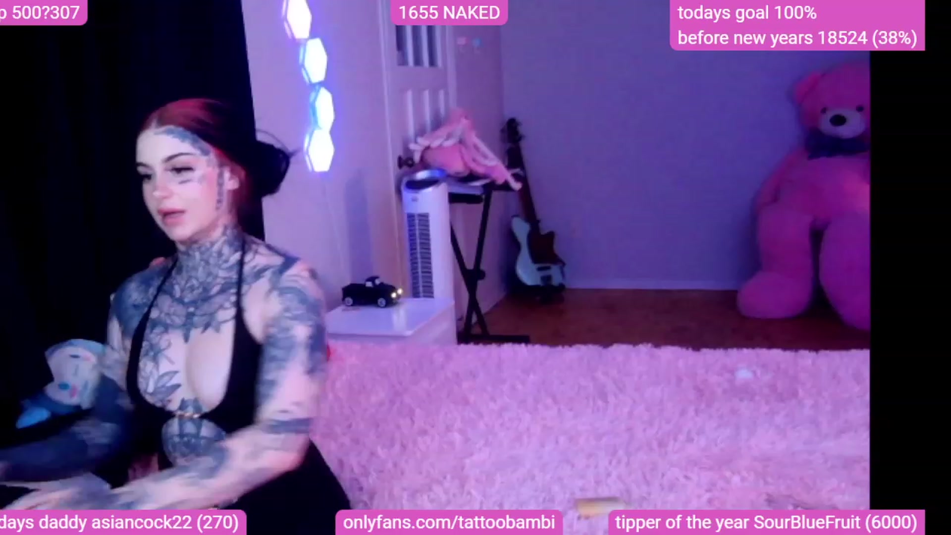 Gallery image thumbnail from Tattoobambi's myfreecams stream on, 12/15/2023, 04:37 image 6 of 20