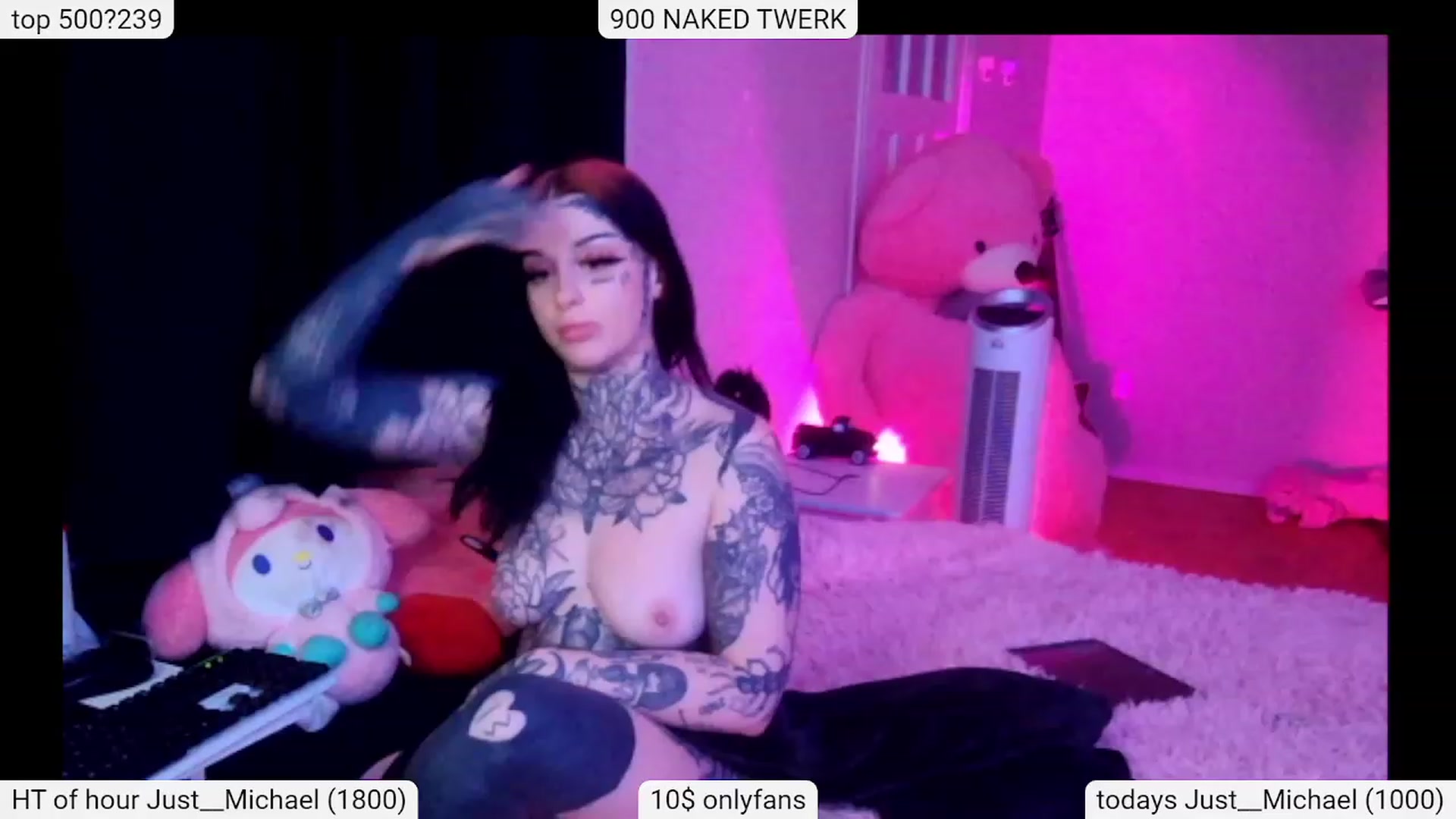 Gallery image thumbnail from Tattoobambi's myfreecams stream on, 12/24/2023, 04:55 image 6 of 20