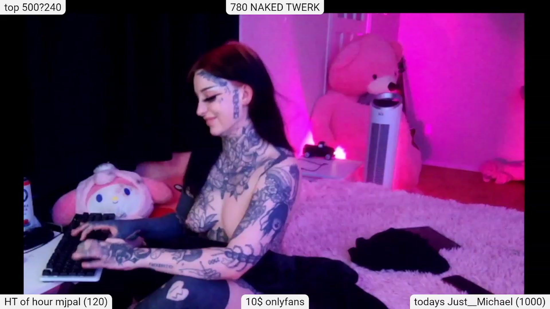 Gallery image thumbnail from Tattoobambi's myfreecams stream on, 12/24/2023, 04:55 image 14 of 20