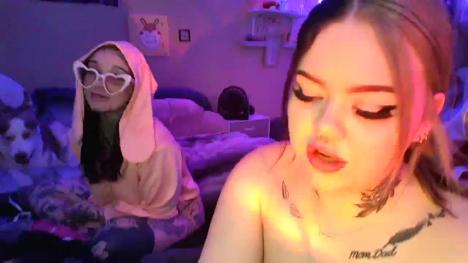 Gallery image thumbnail from Tattoobambi's myfreecams stream on, 12/24/2023, 06:52 image 12 of 20