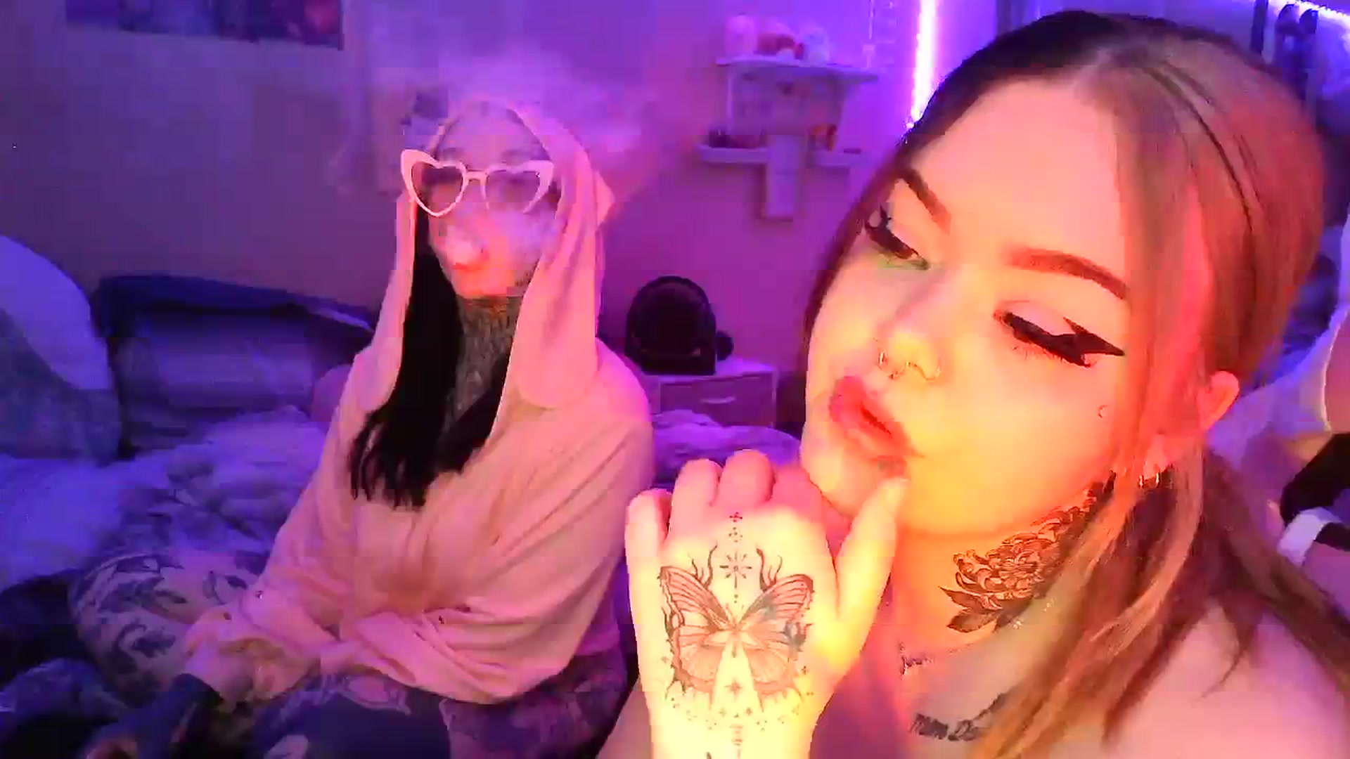 Gallery image thumbnail from Tattoobambi's myfreecams stream on, 12/24/2023, 06:52 image 9 of 20