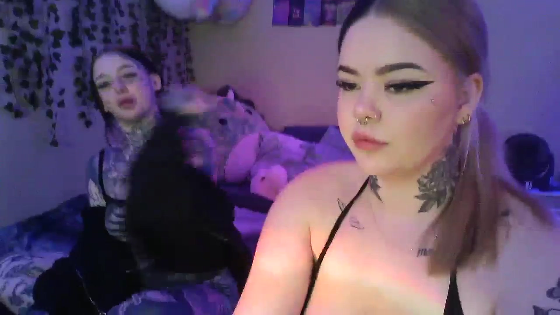 Gallery image thumbnail from Tattoobambi's myfreecams stream on, 12/28/2023, 02:48 image 20 of 20