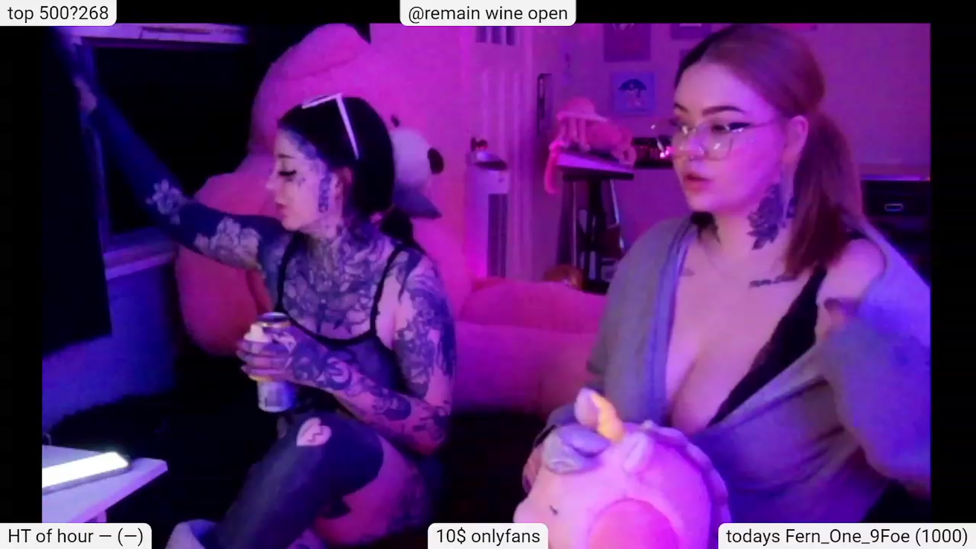 Gallery image thumbnail from Tattoobambi's myfreecams stream on, 12/28/2023, 08:06 image 1 of 20