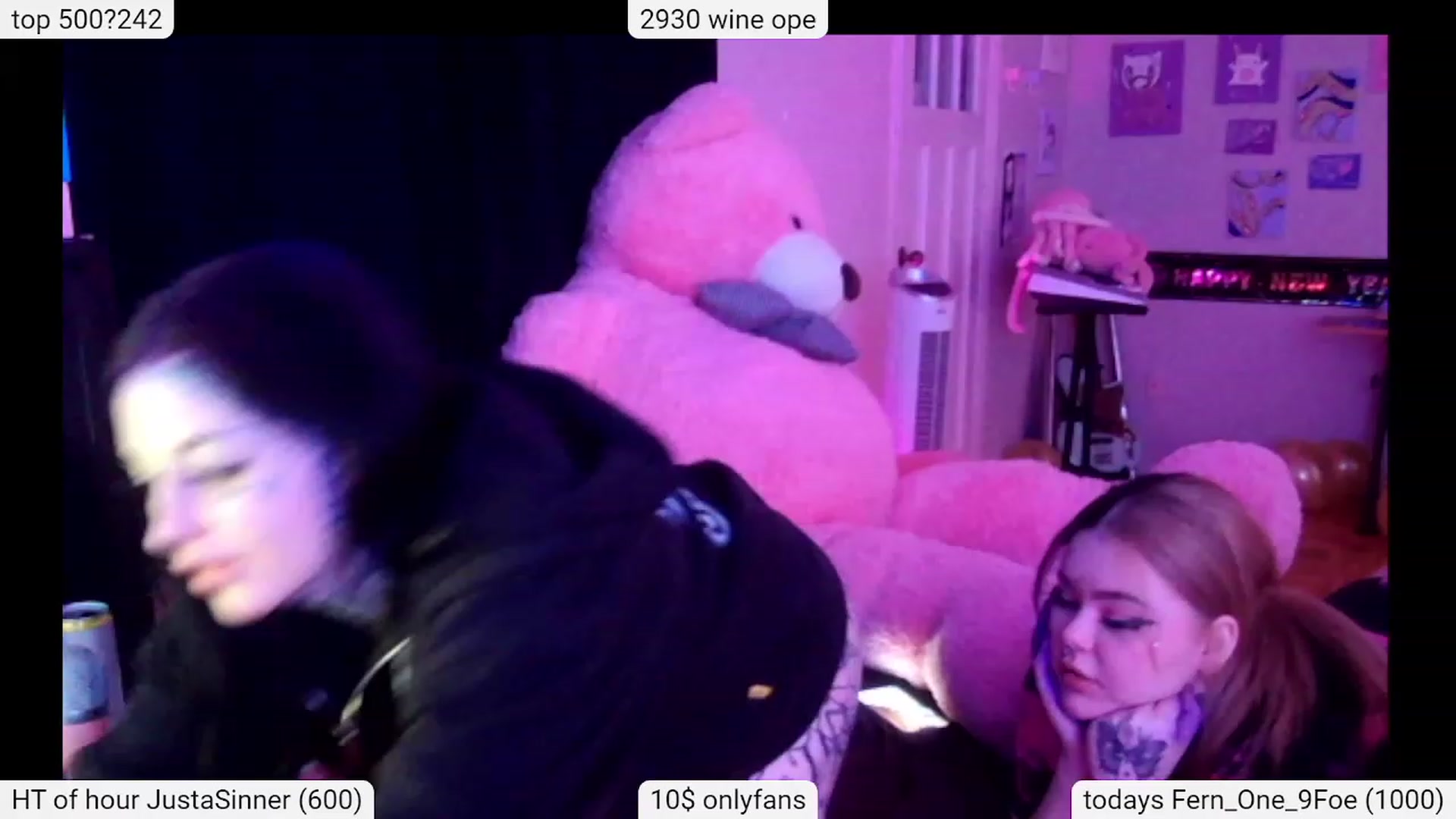 Gallery image thumbnail from Tattoobambi's myfreecams stream on, 12/28/2023, 08:06 image 13 of 20