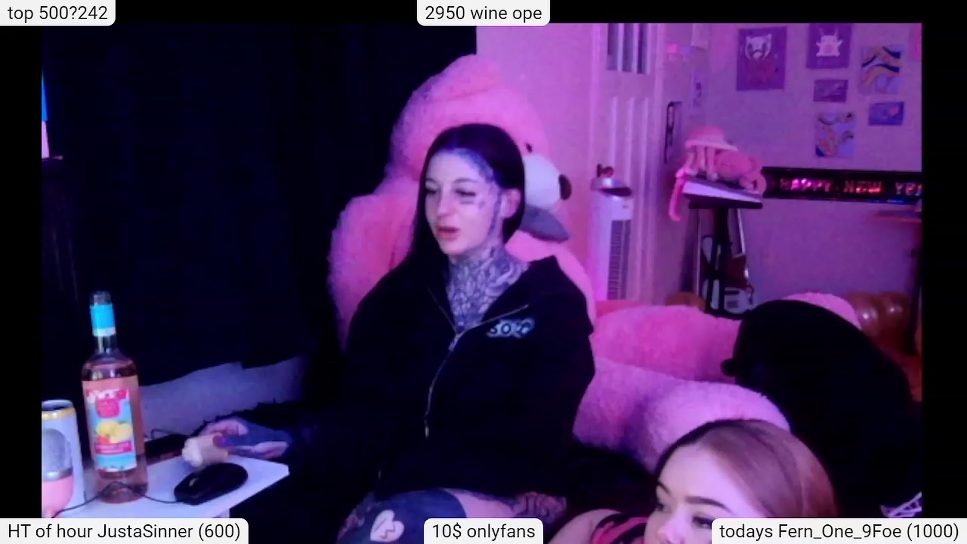 Gallery image thumbnail from Tattoobambi's myfreecams stream on, 12/28/2023, 08:06 image 12 of 20