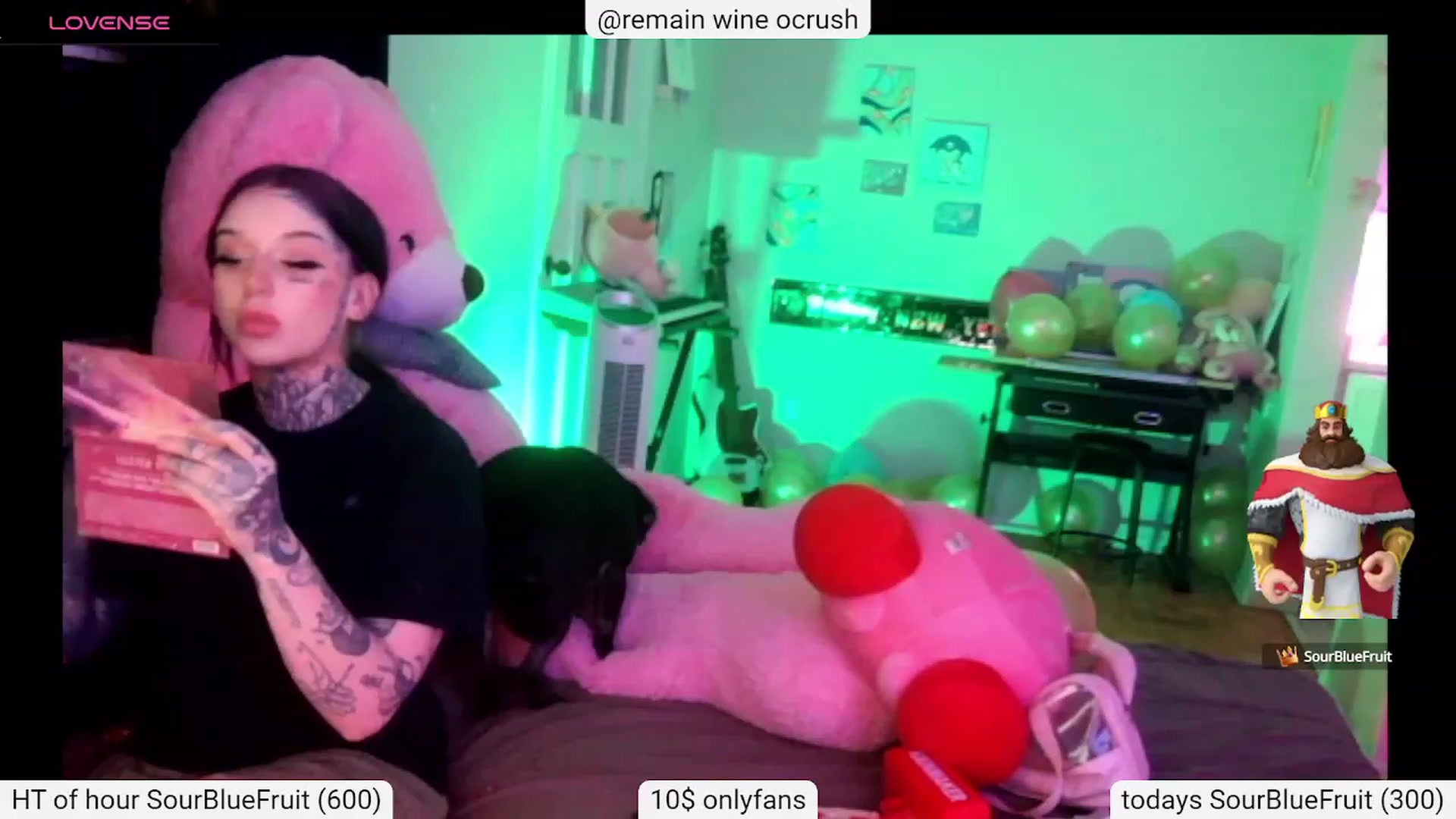 Gallery image thumbnail from Tattoobambi's myfreecams stream on, 12/31/2023, 23:41 image 16 of 20