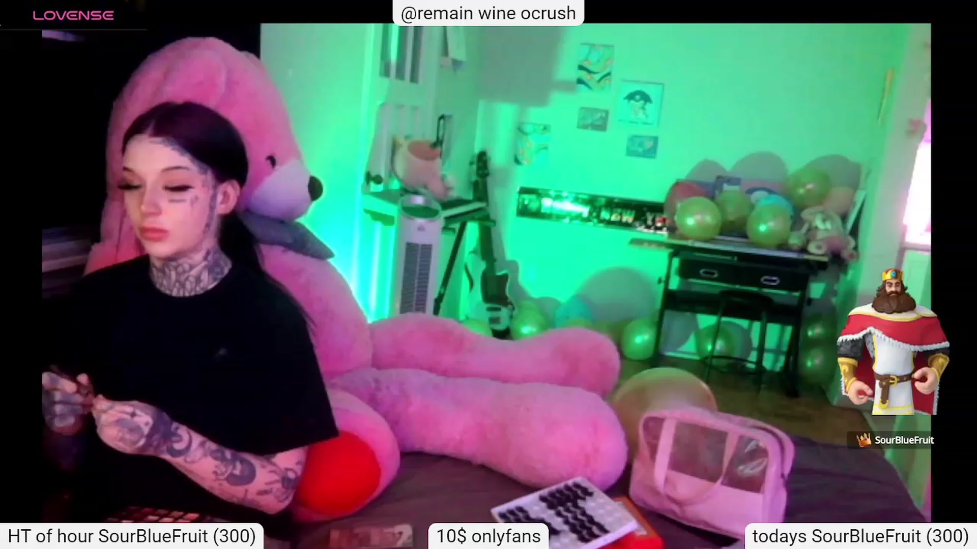 Gallery image thumbnail from Tattoobambi's myfreecams stream on, 12/31/2023, 23:41 image 13 of 20