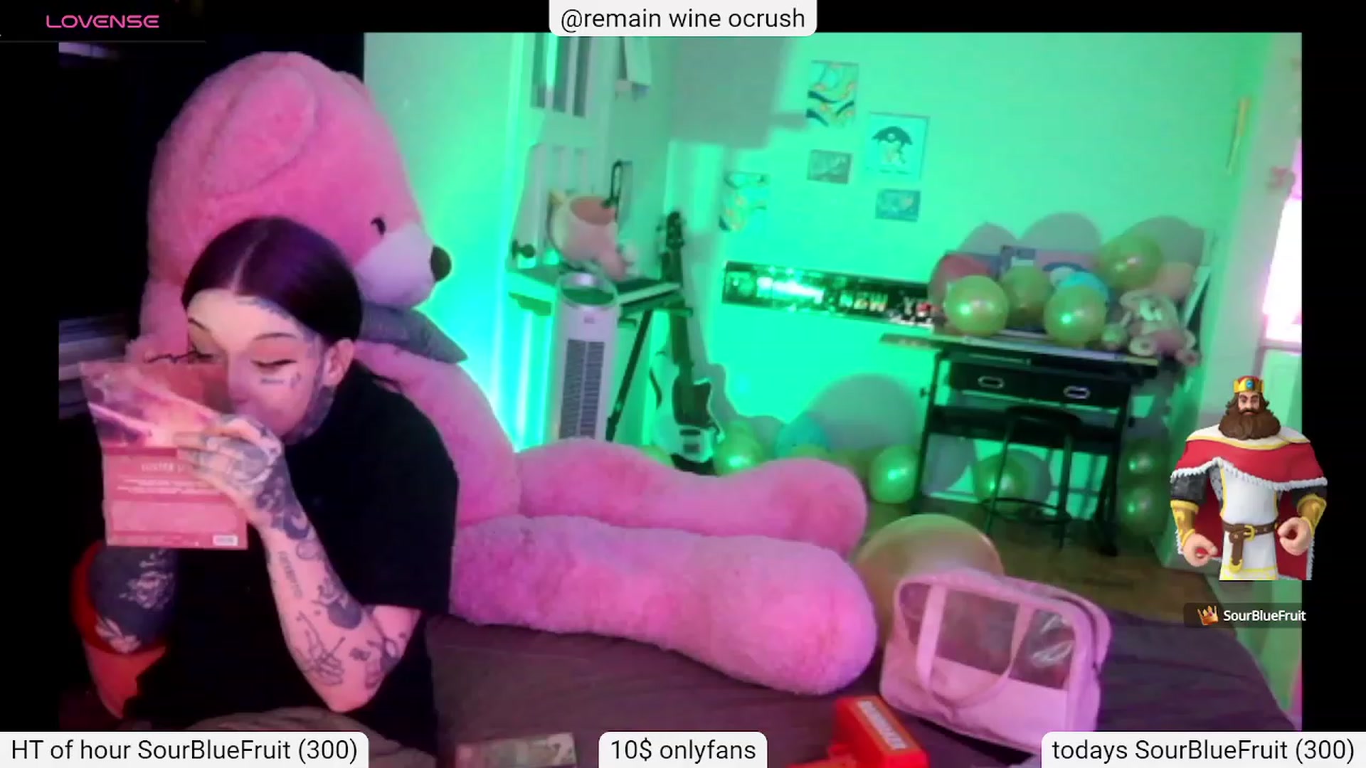 Gallery image thumbnail from Tattoobambi's myfreecams stream on, 12/31/2023, 23:41 image 10 of 20
